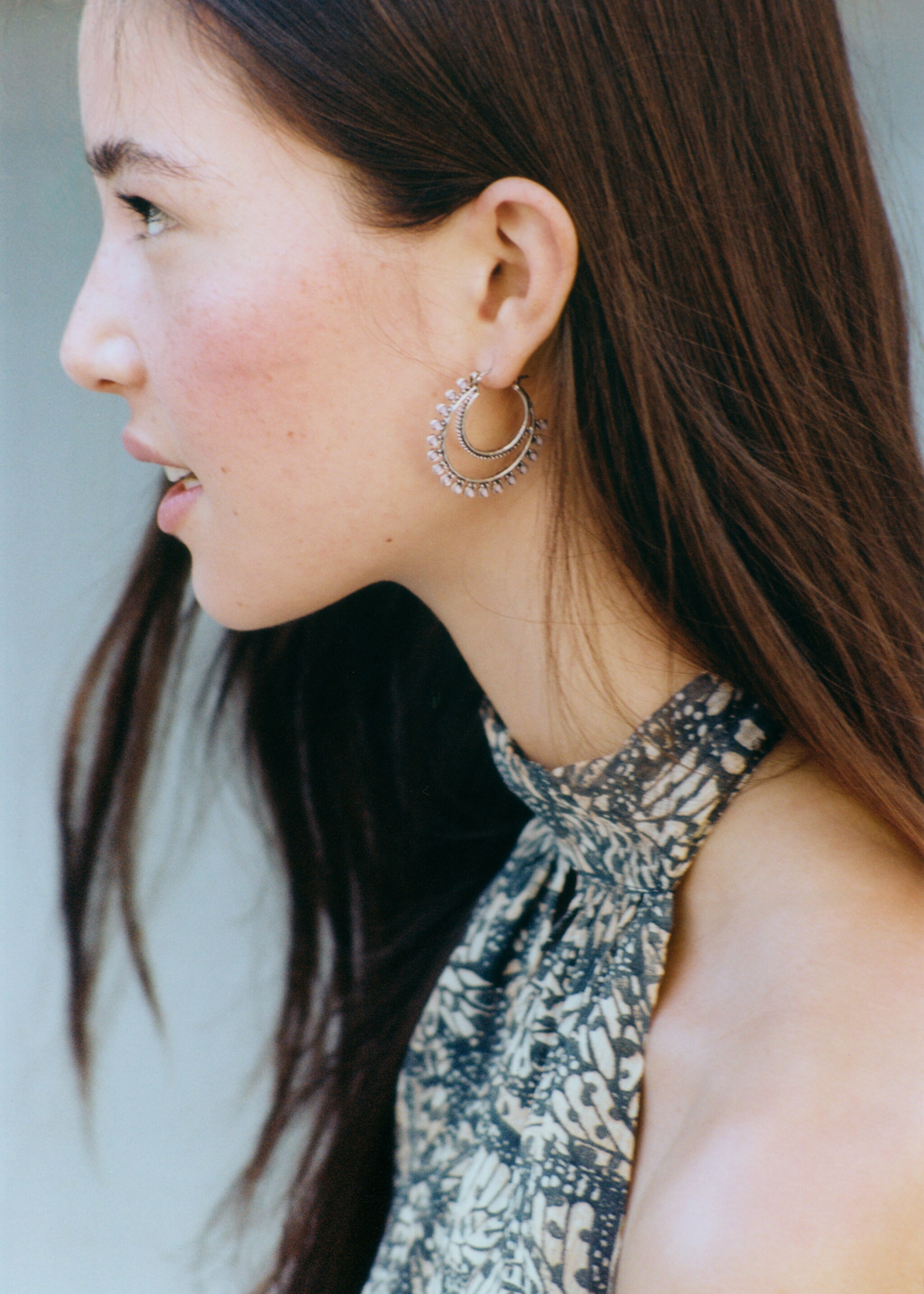 Boucles d'oreilles semi-anneau détail quartz - Détail de l'article 5