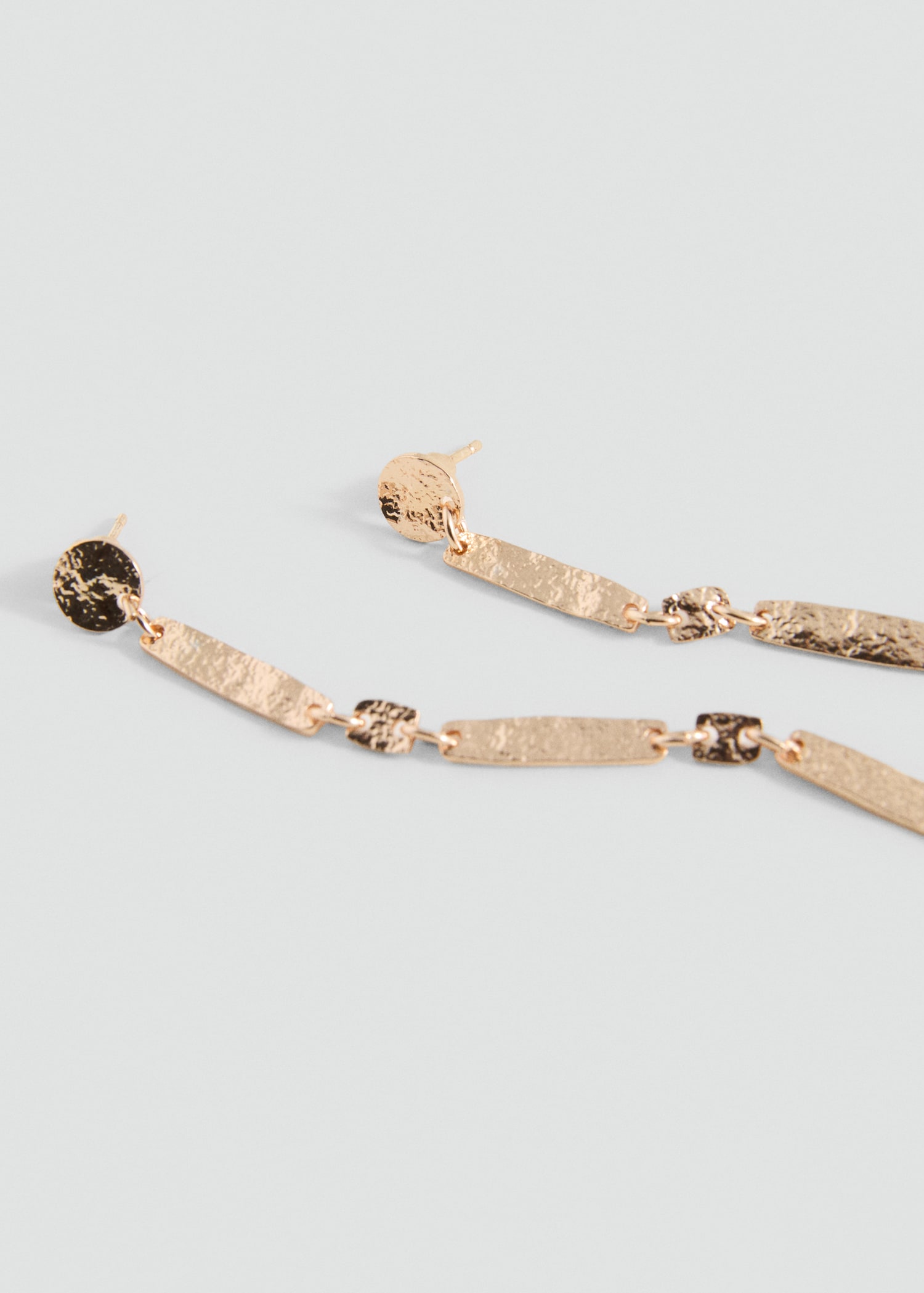 Boucles d'oreilles goutte - Plan moyen