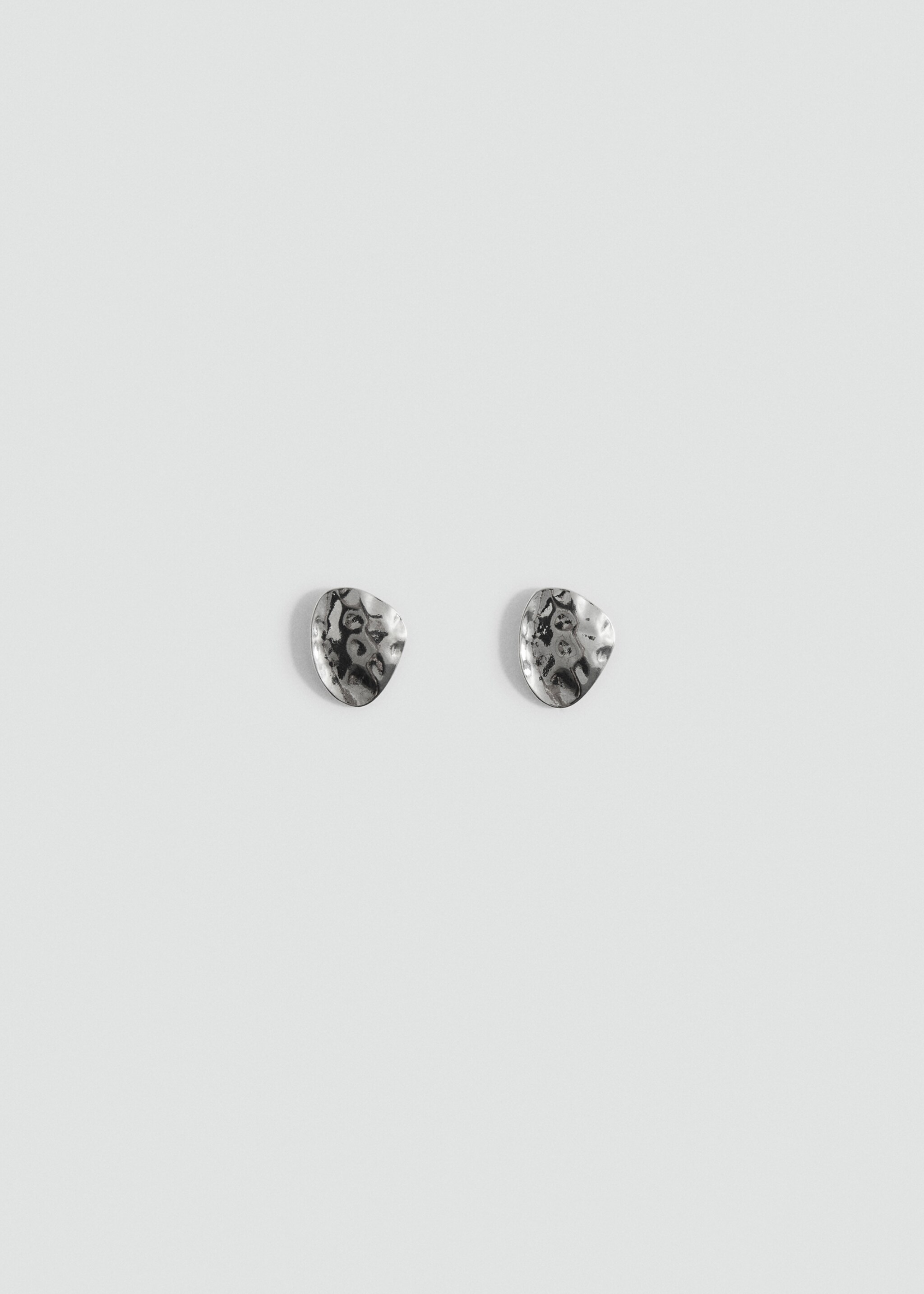 Metal oval earrings - Article without model