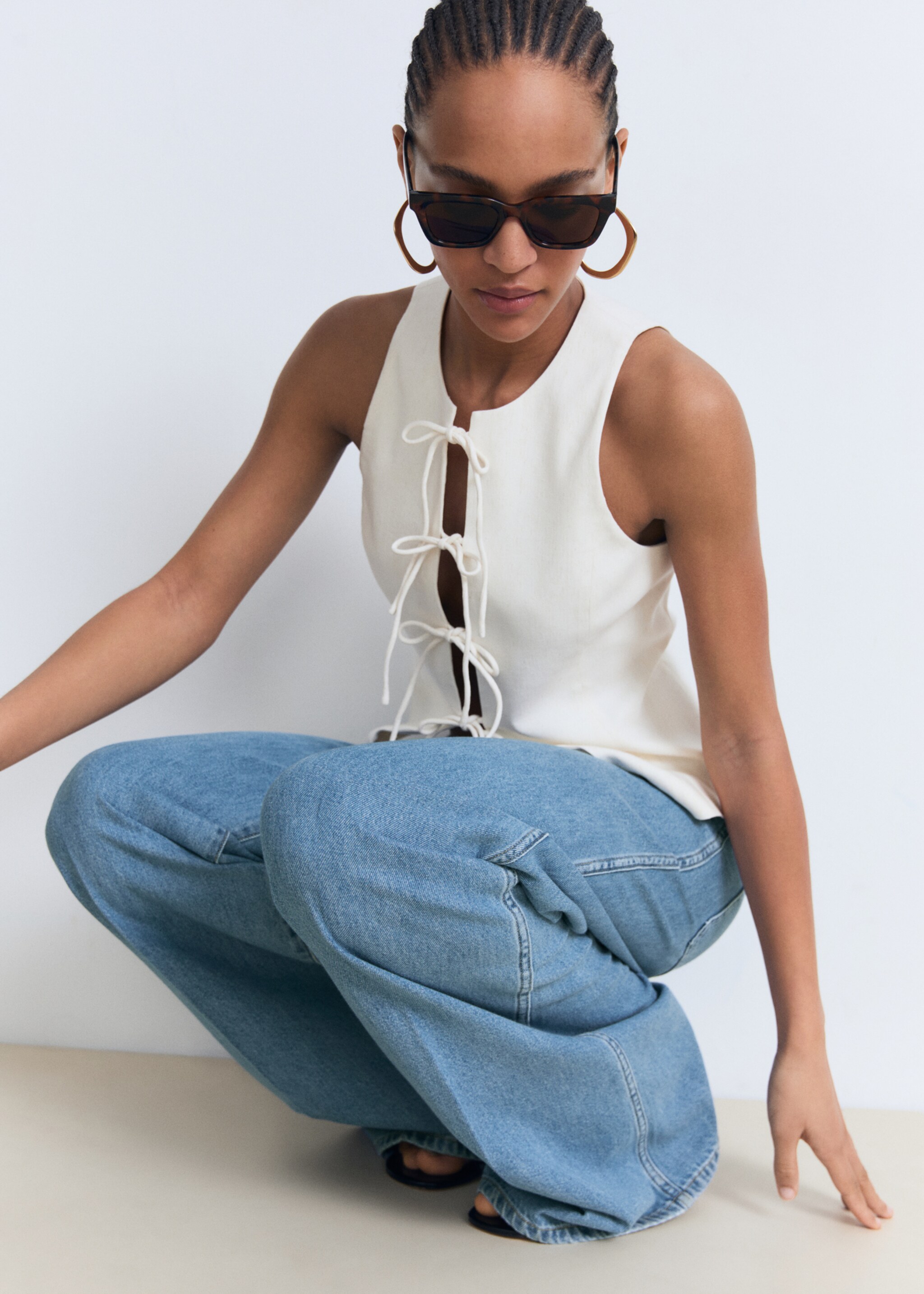 Wide-leg jeans with pockets - Details of the article 6
