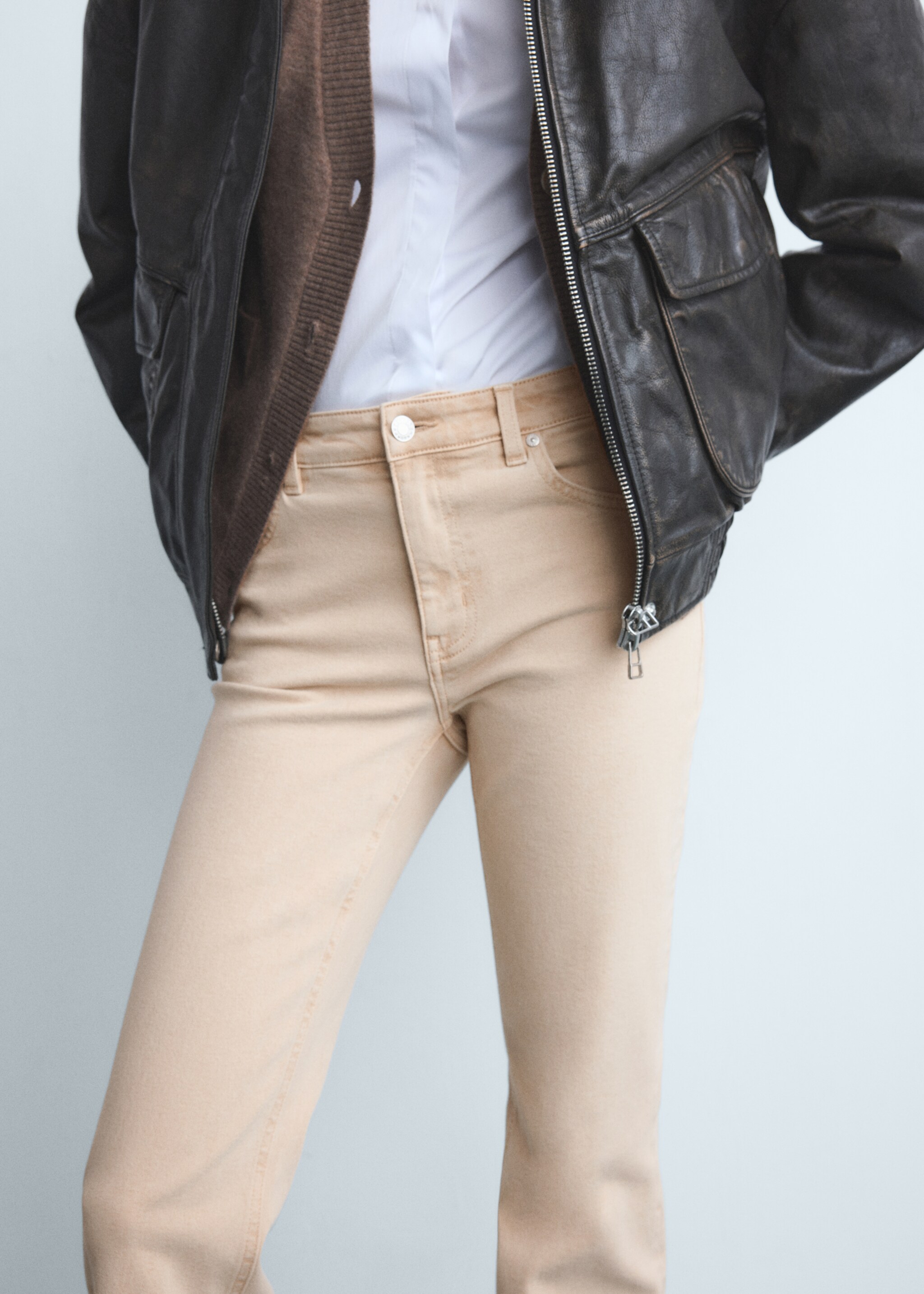 Jeans Sienna flare crop - Detalle del artículo 6, Arena. Ref: 17001209-00.