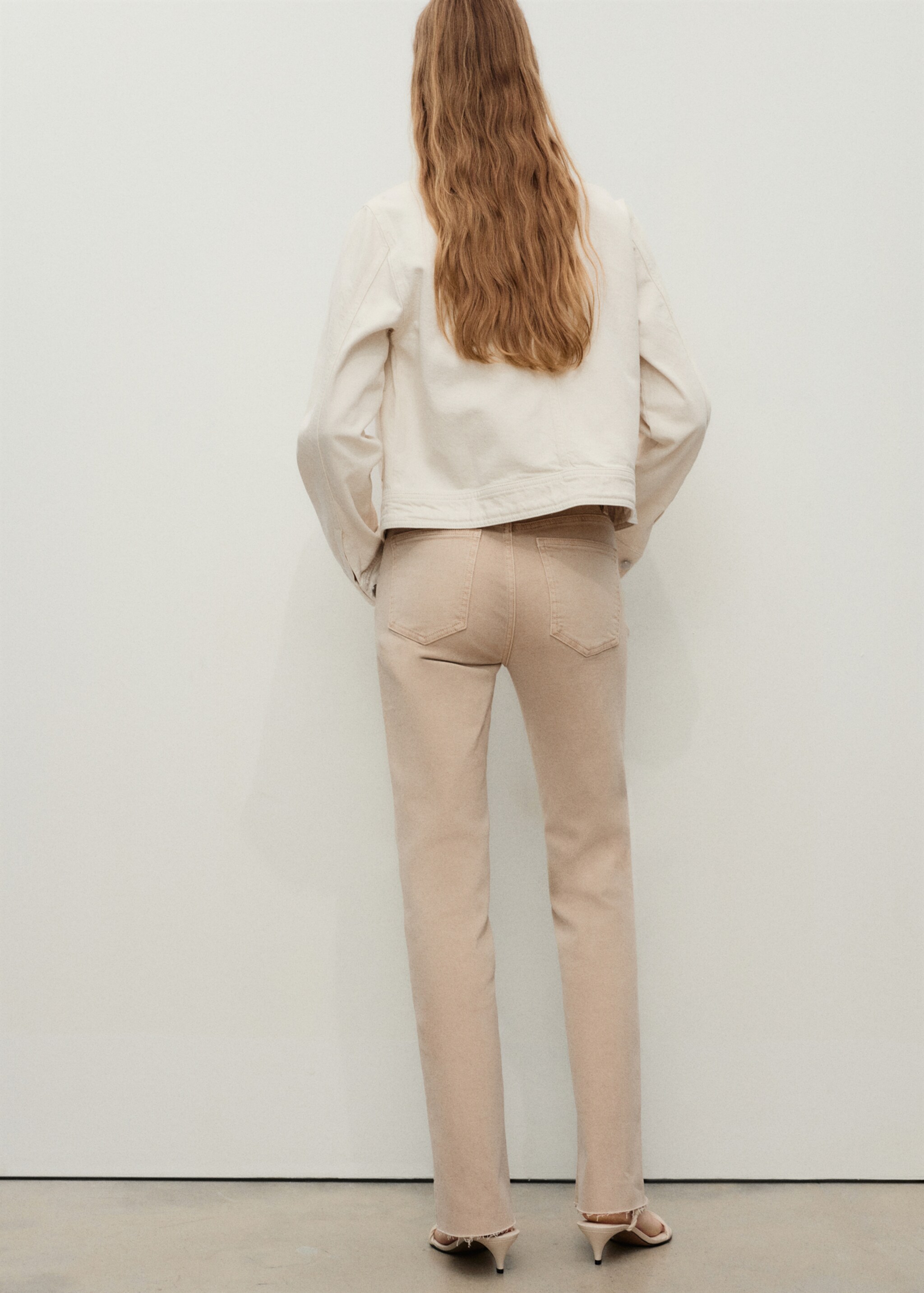 Flared-Crop-Jeans Sienna - Rückseite des Artikels