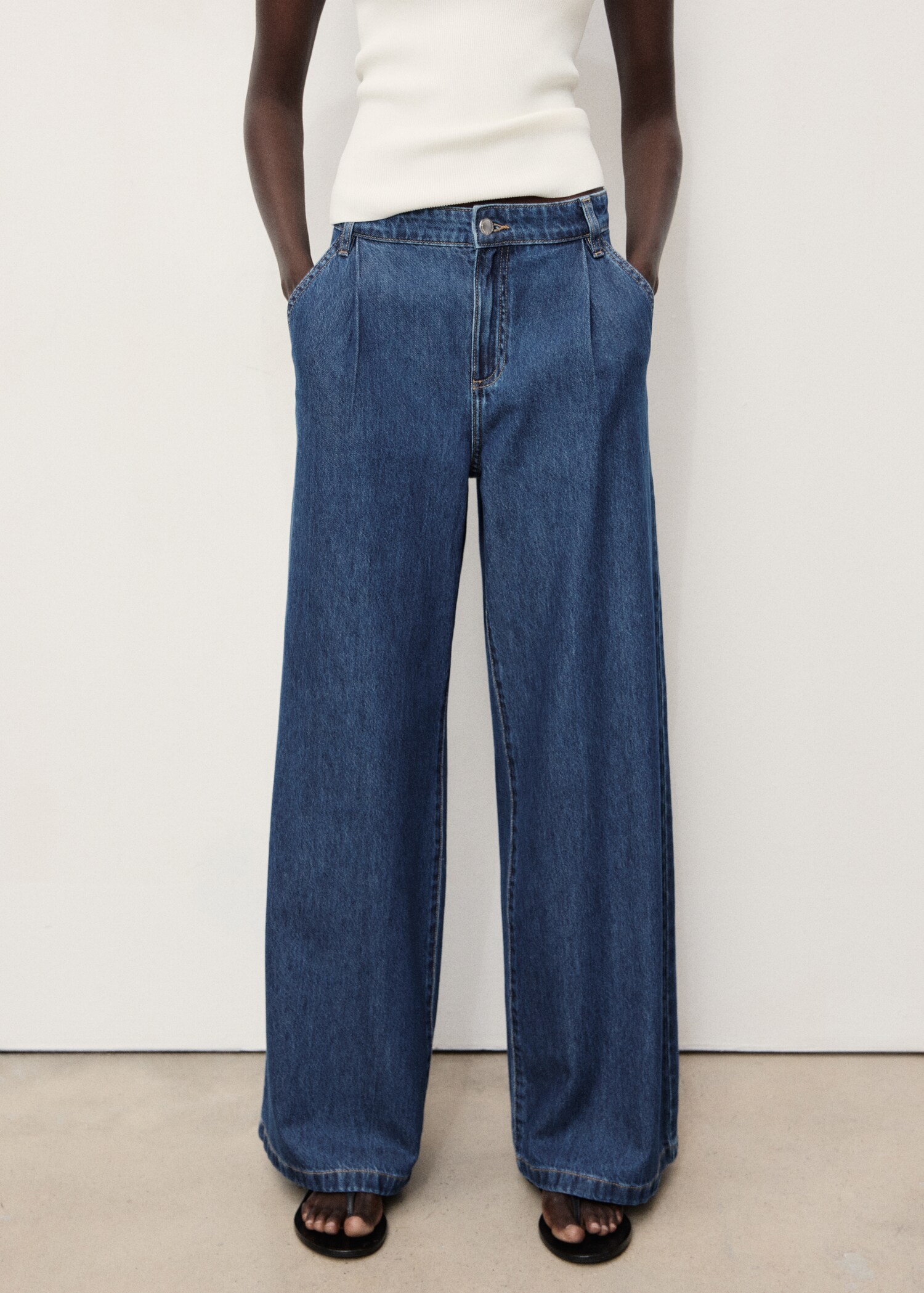 Wide-leg pleated jeans - Medium plane