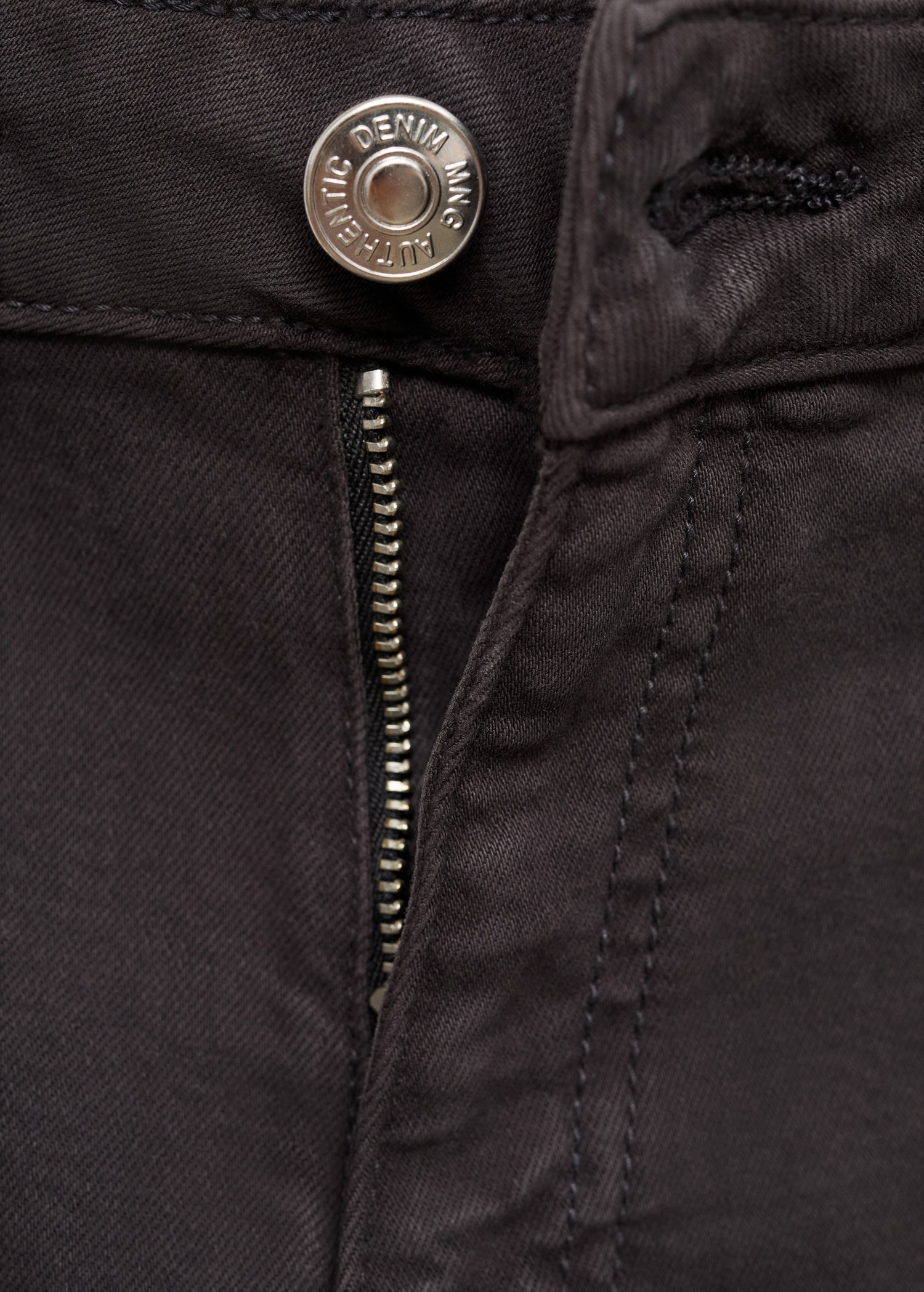 Flared jeans with opening - Details of the article 8