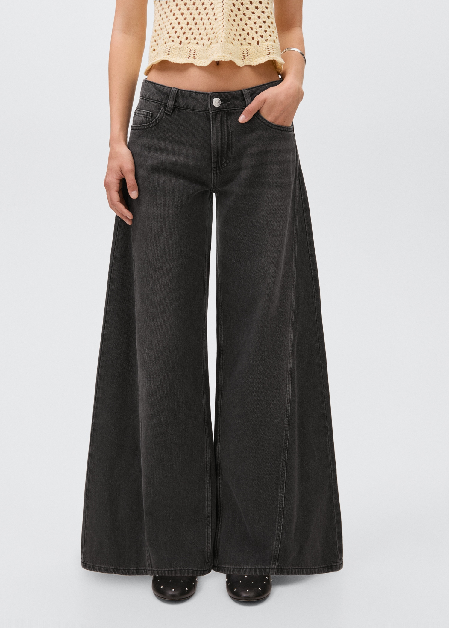 Jean wideleg détails coutures - Plan moyen
