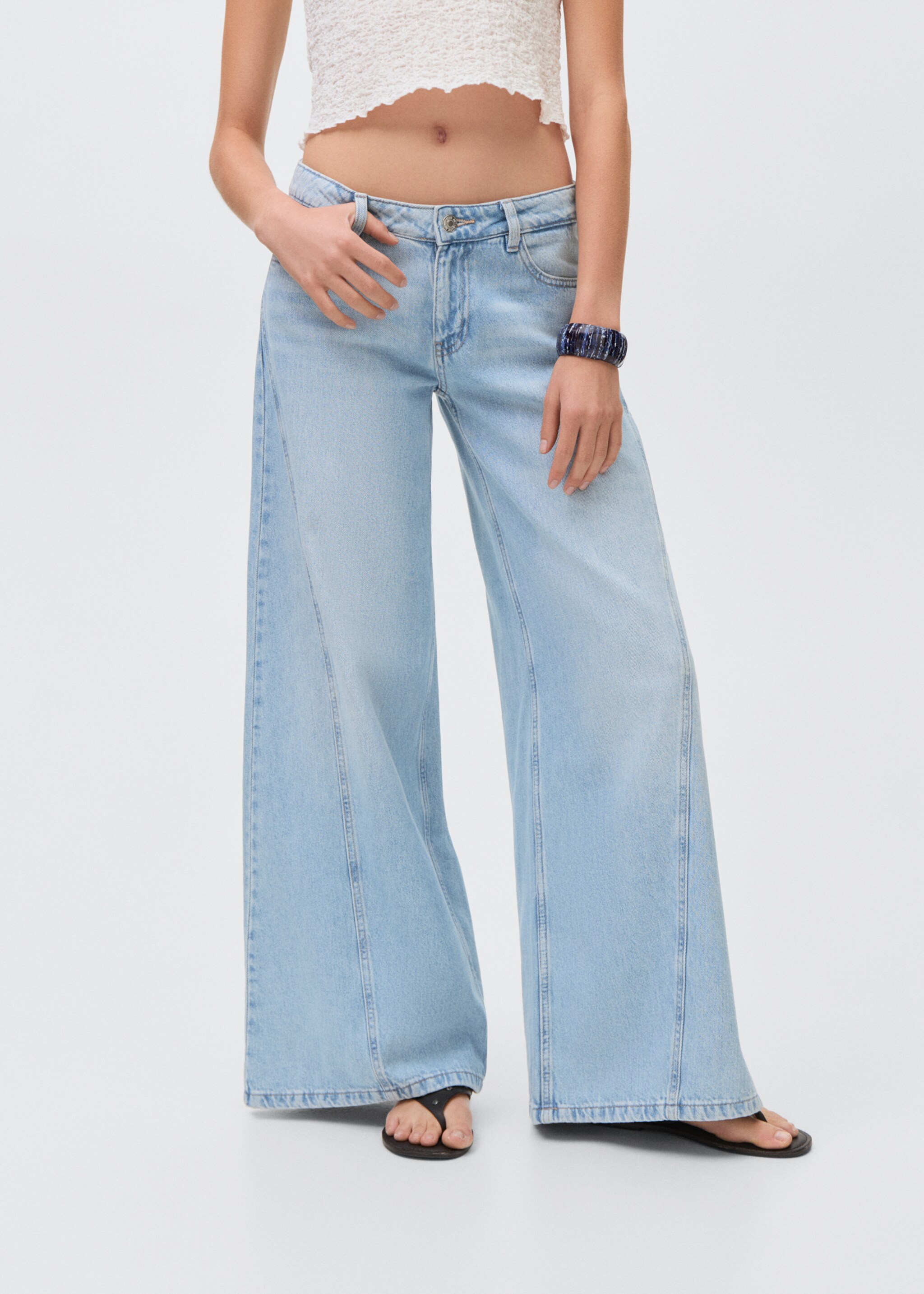 Jean wideleg détails coutures - Plan moyen
