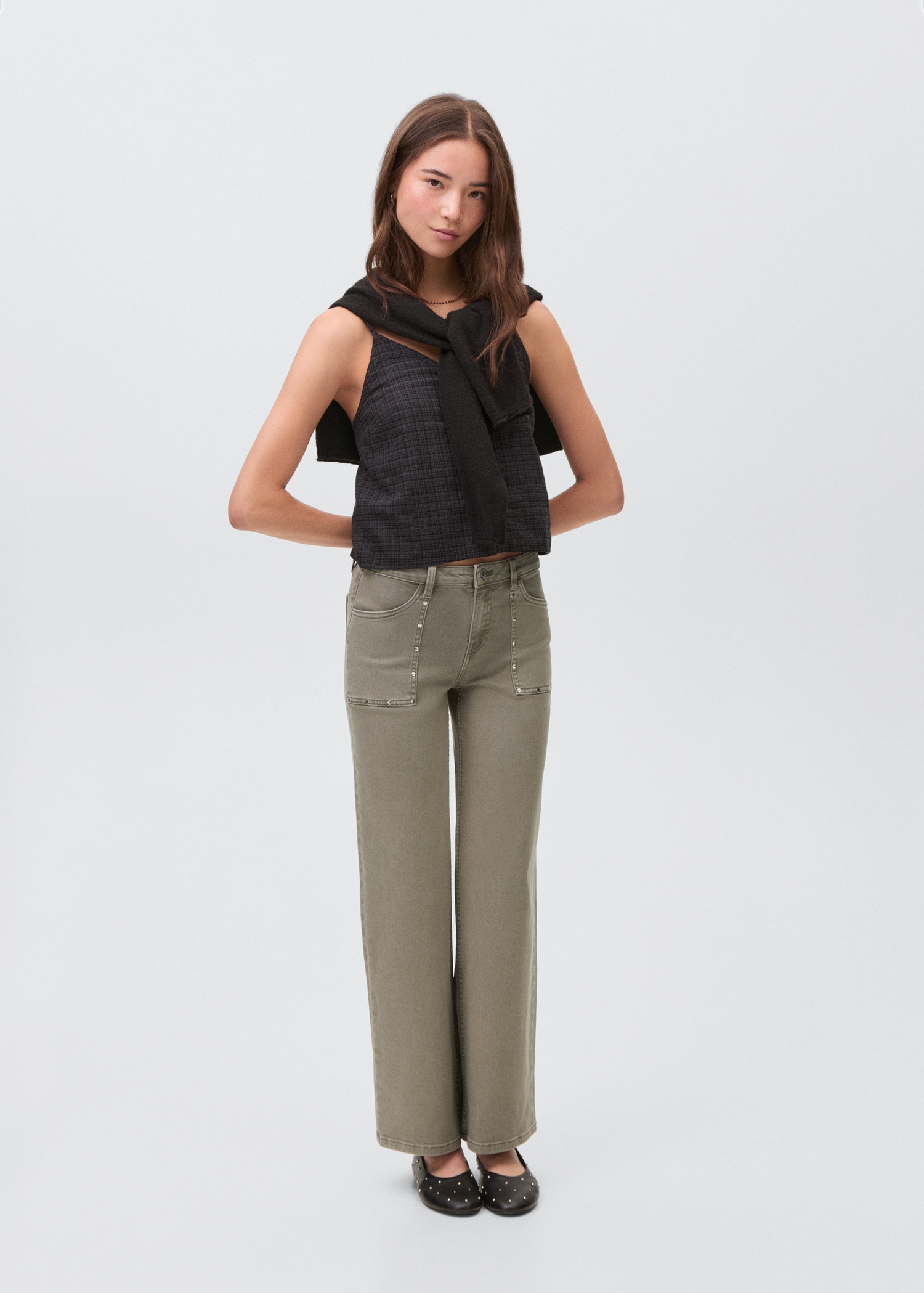 Jean style jupe-culotte clouté - Détail de l'article 2