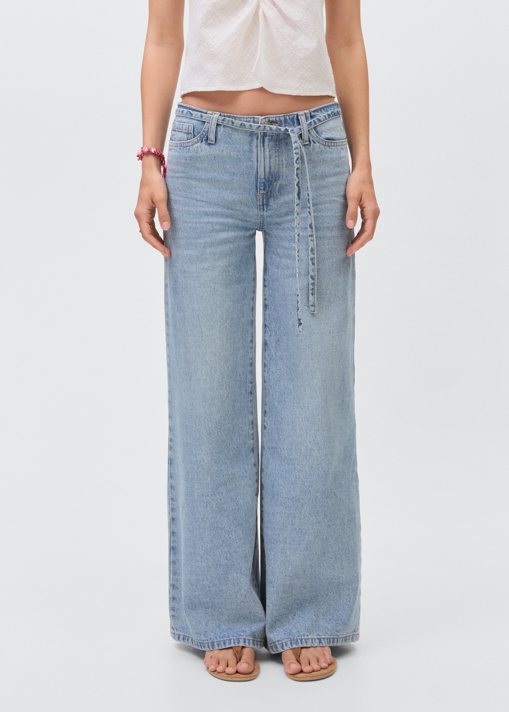 Wide leg jeans with loop