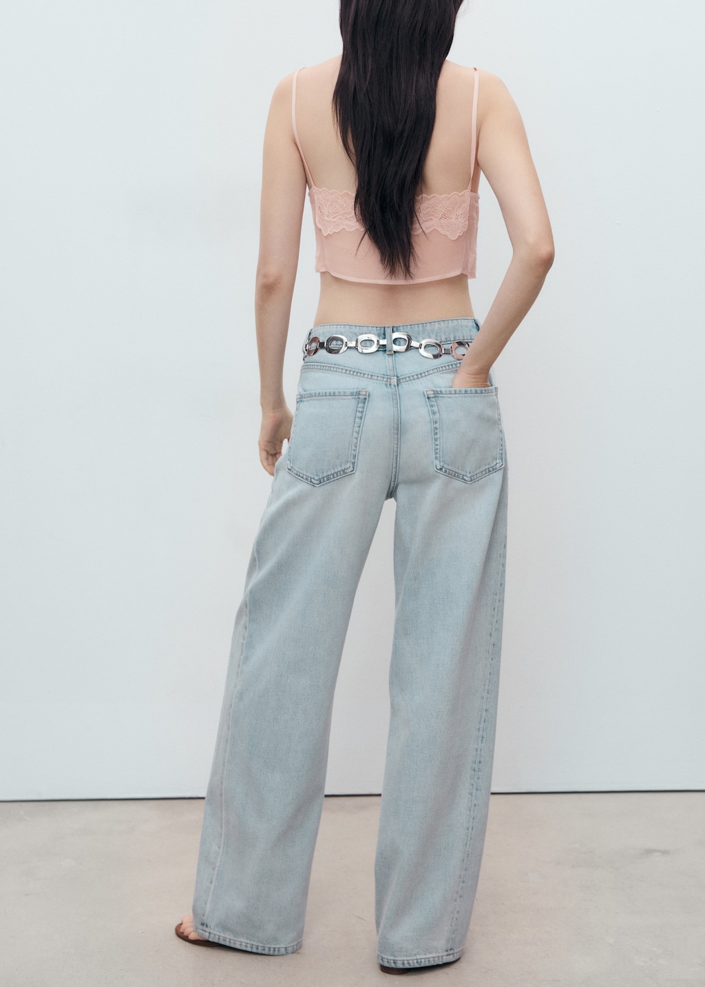 Mid-rise barrel jeans