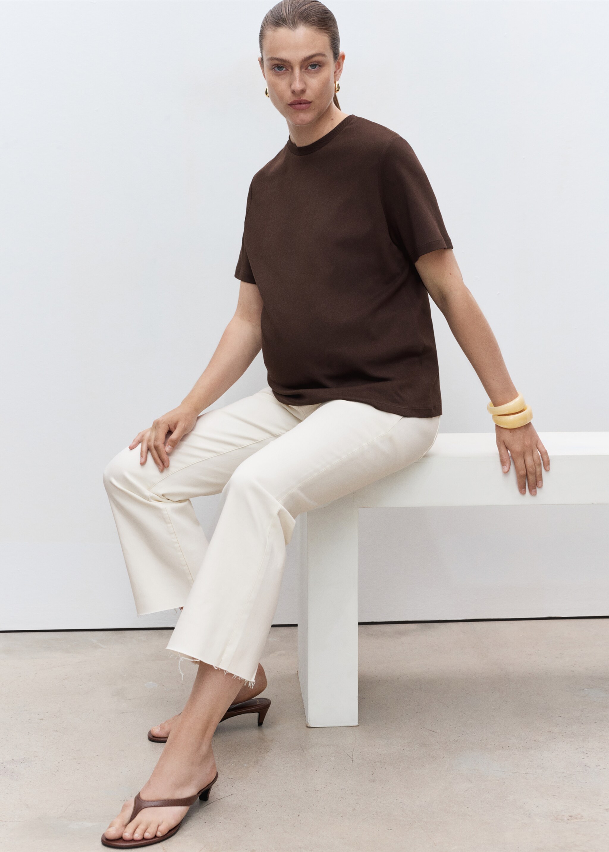 Maternity flared cropped jeans - Details of the article 2