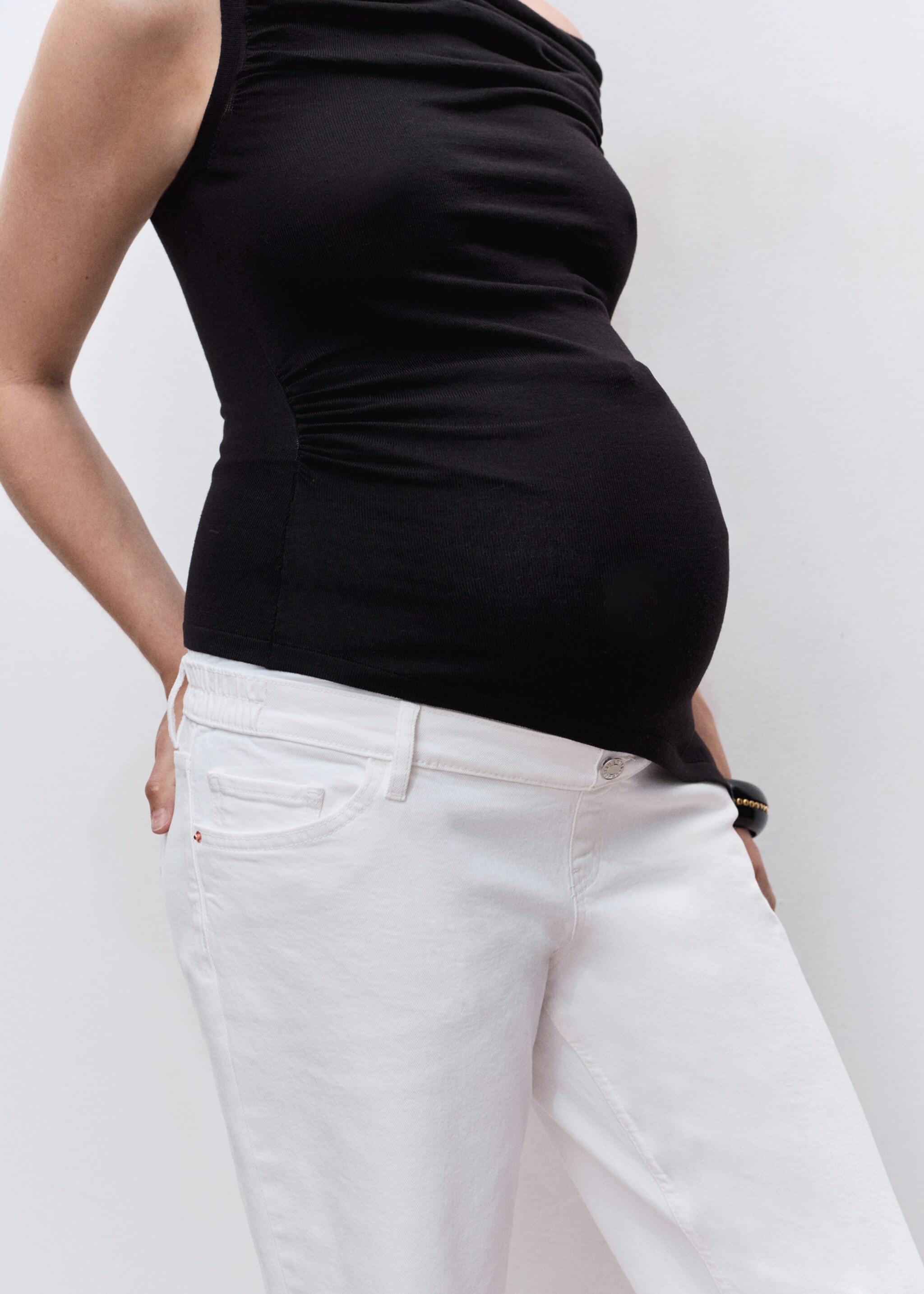 Maternity Straight Jeans - Details of the article 6
