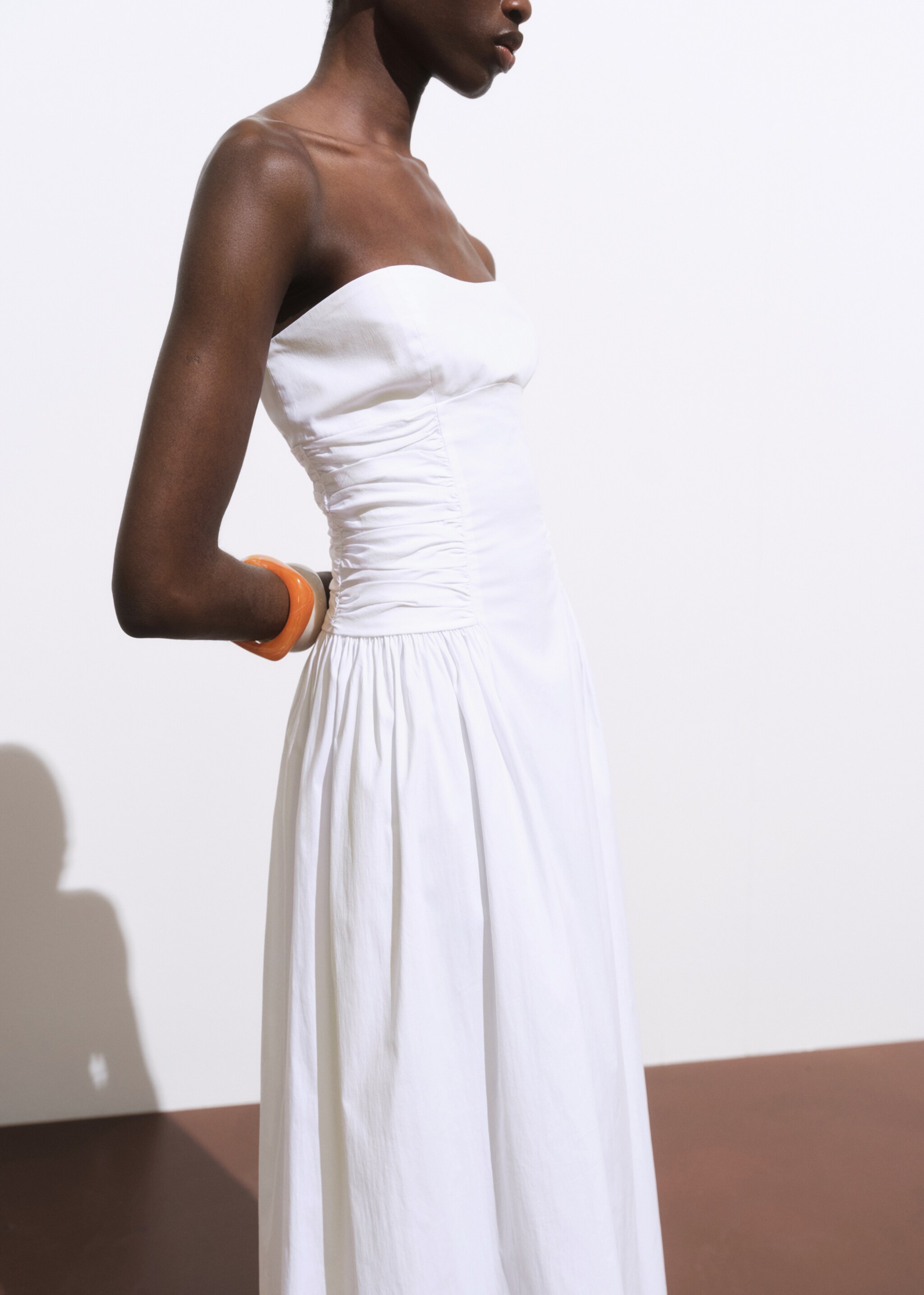 Strapless midi-dress - Details of the article 6