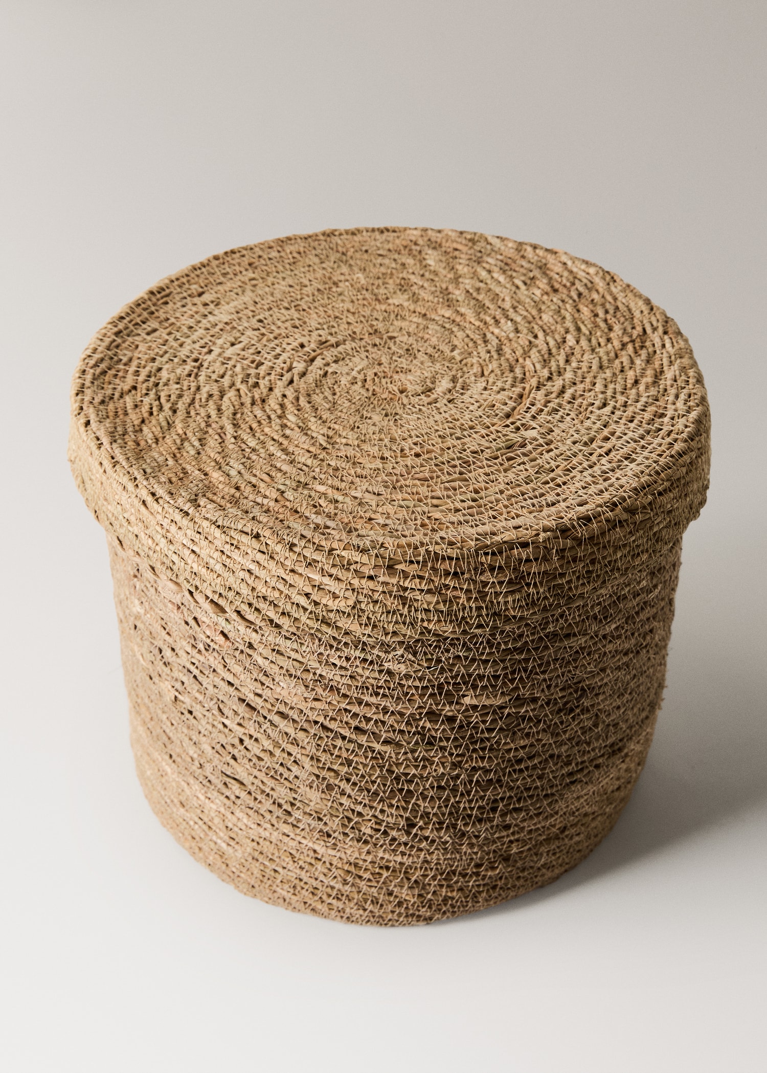 Seagrass basket with round lid - Details of the article 2