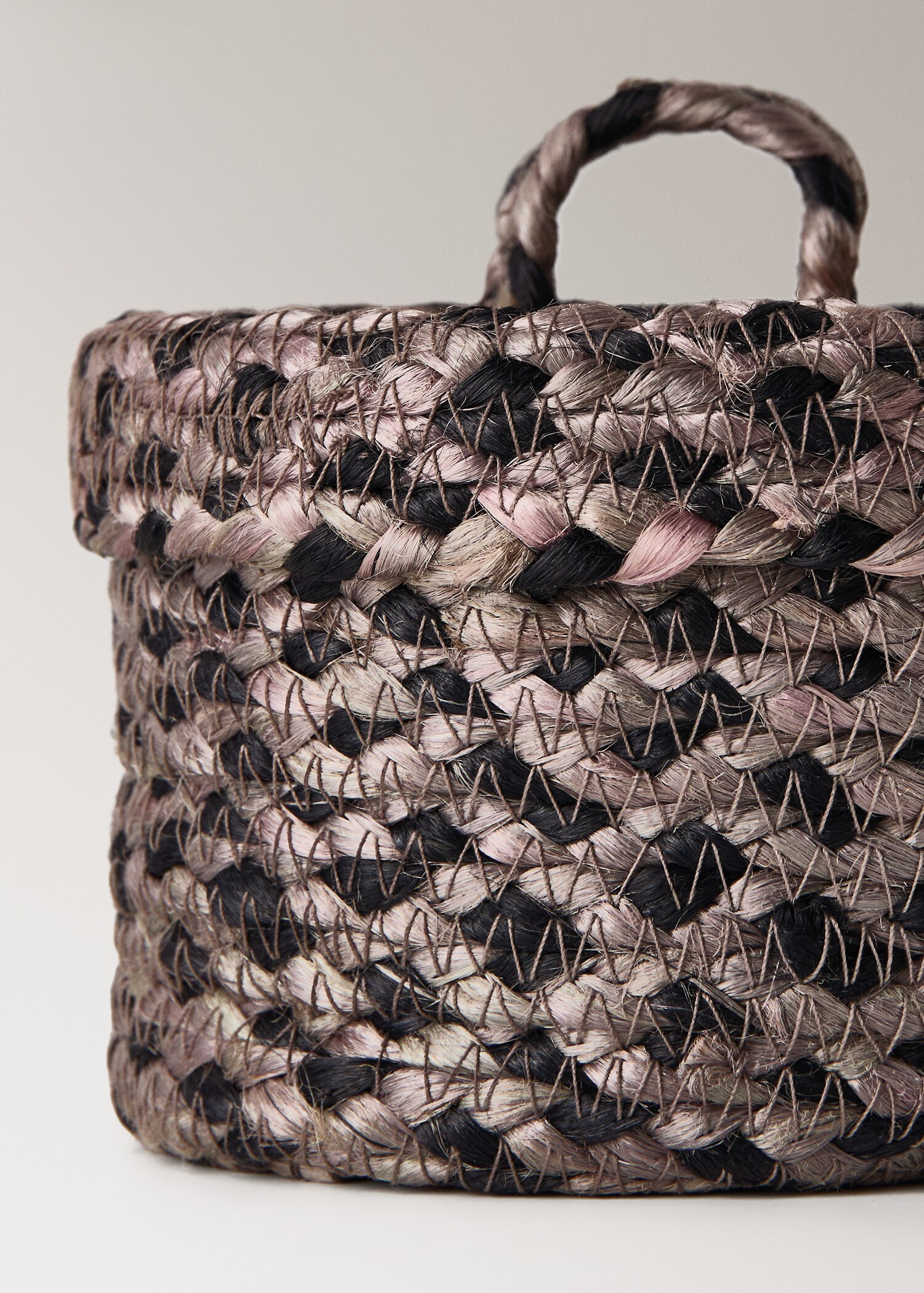 Small melange jute basket with small lid - Details of the article 3