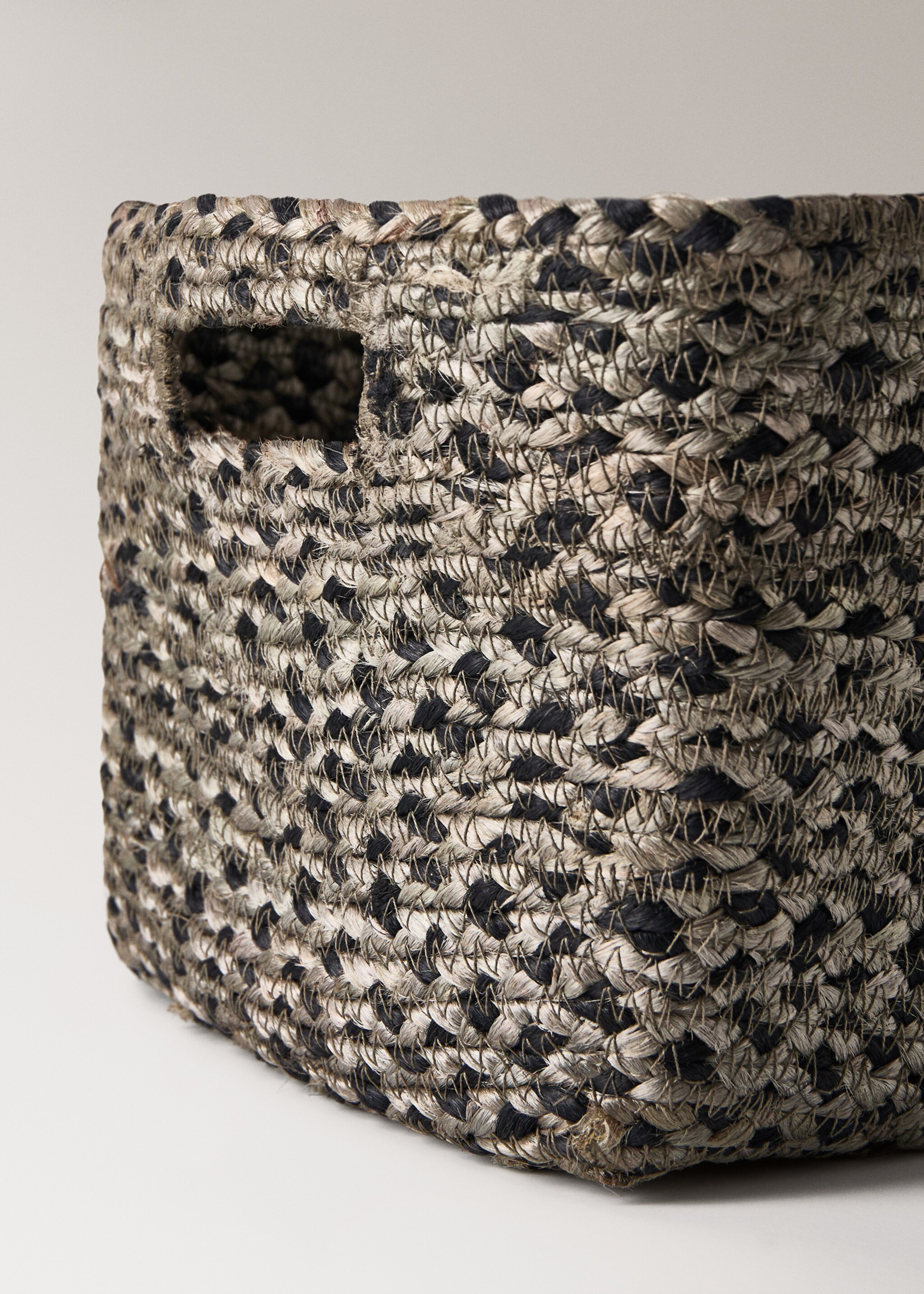 Large melange jute basket - Details of the article 2, Grey. Ref: 17001543-00.
