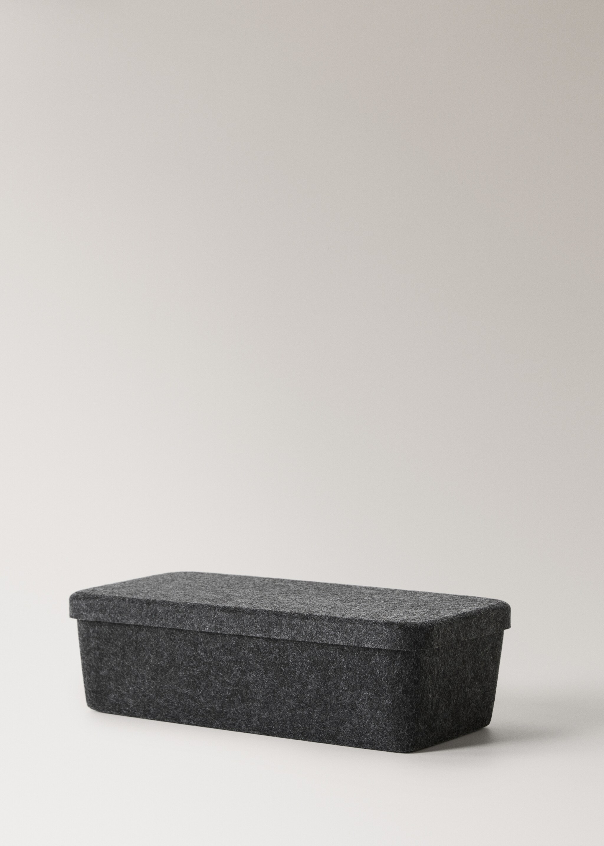 Felt box with lid - Details of the article 1, Grey. Ref: 17001546-00.