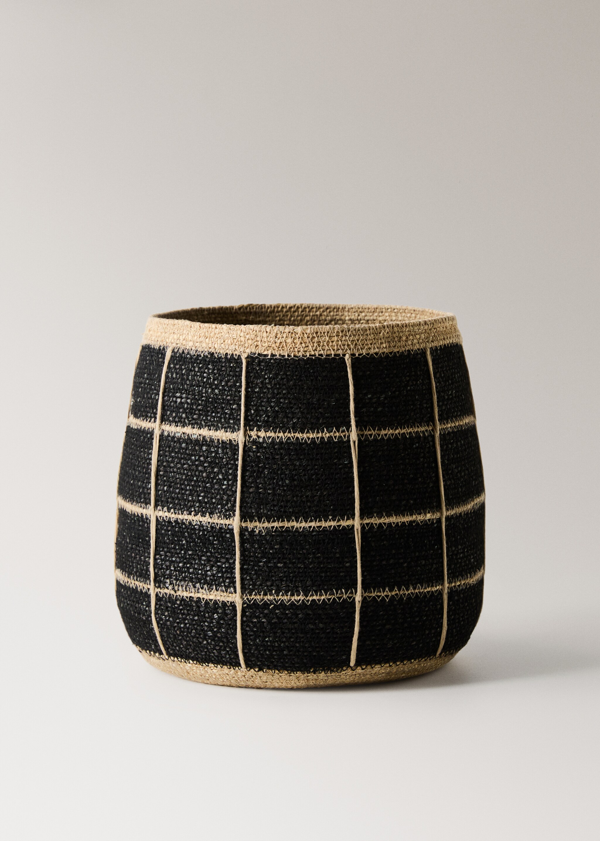 Cesta seagrass cuadros mediana - Artículo sin modelo, Negro. Ref: 17001550-00.