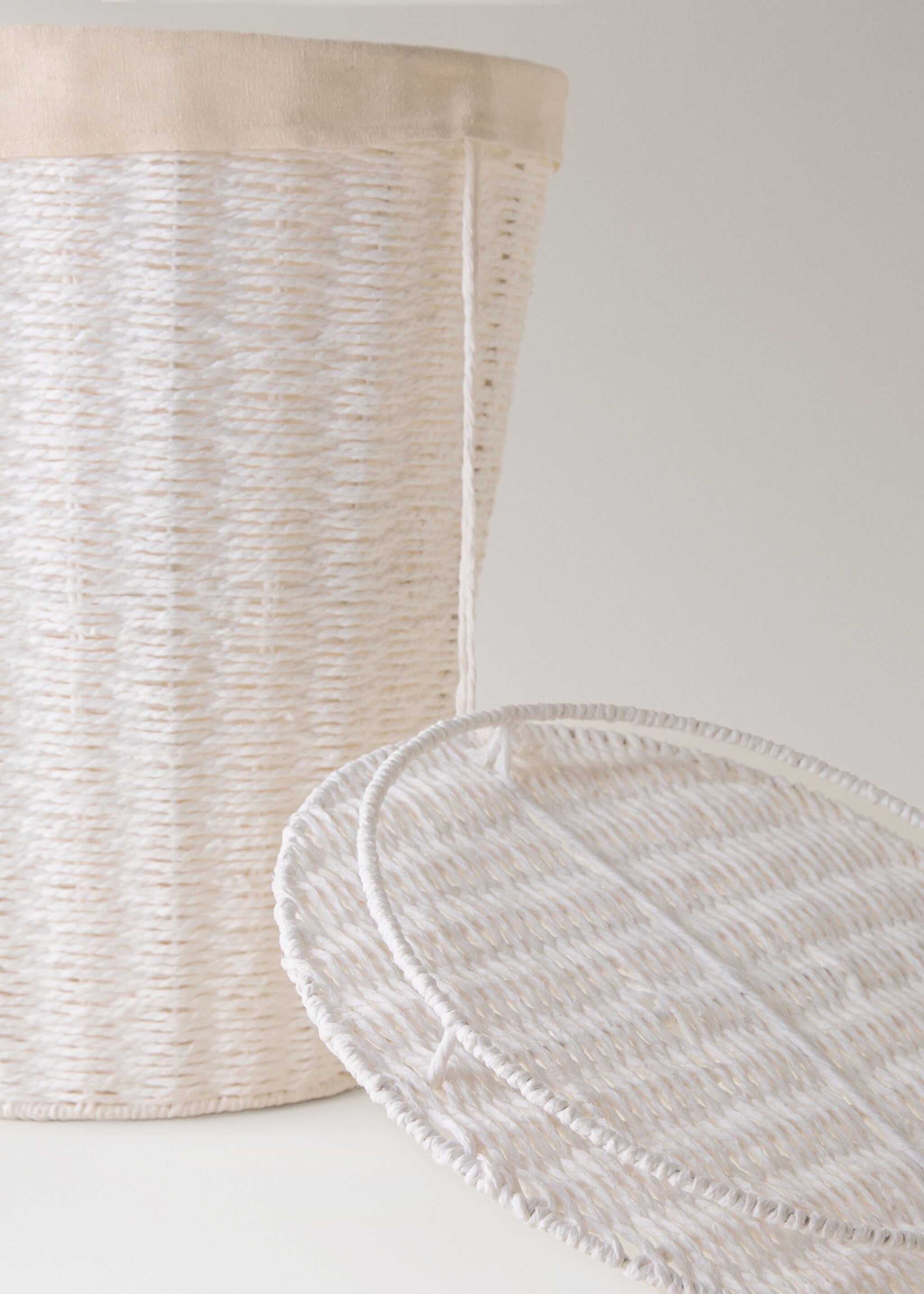 Large round paper clothes basket - Details of the article 2, White. Ref: 17001557-00.