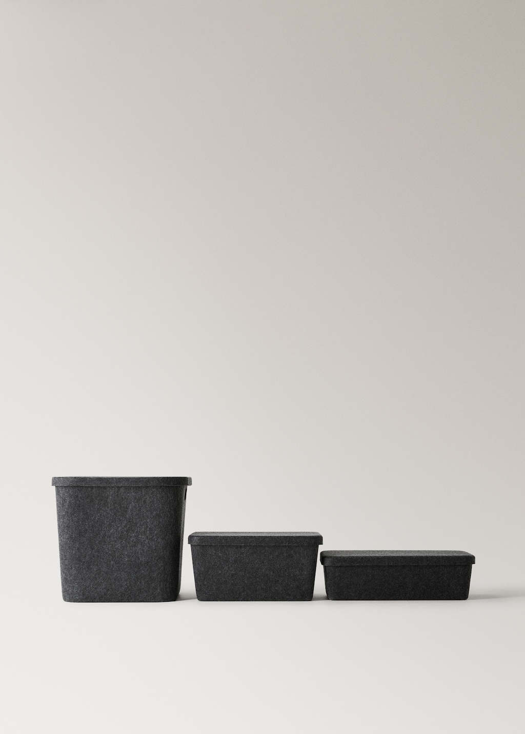 Square felt box with lid