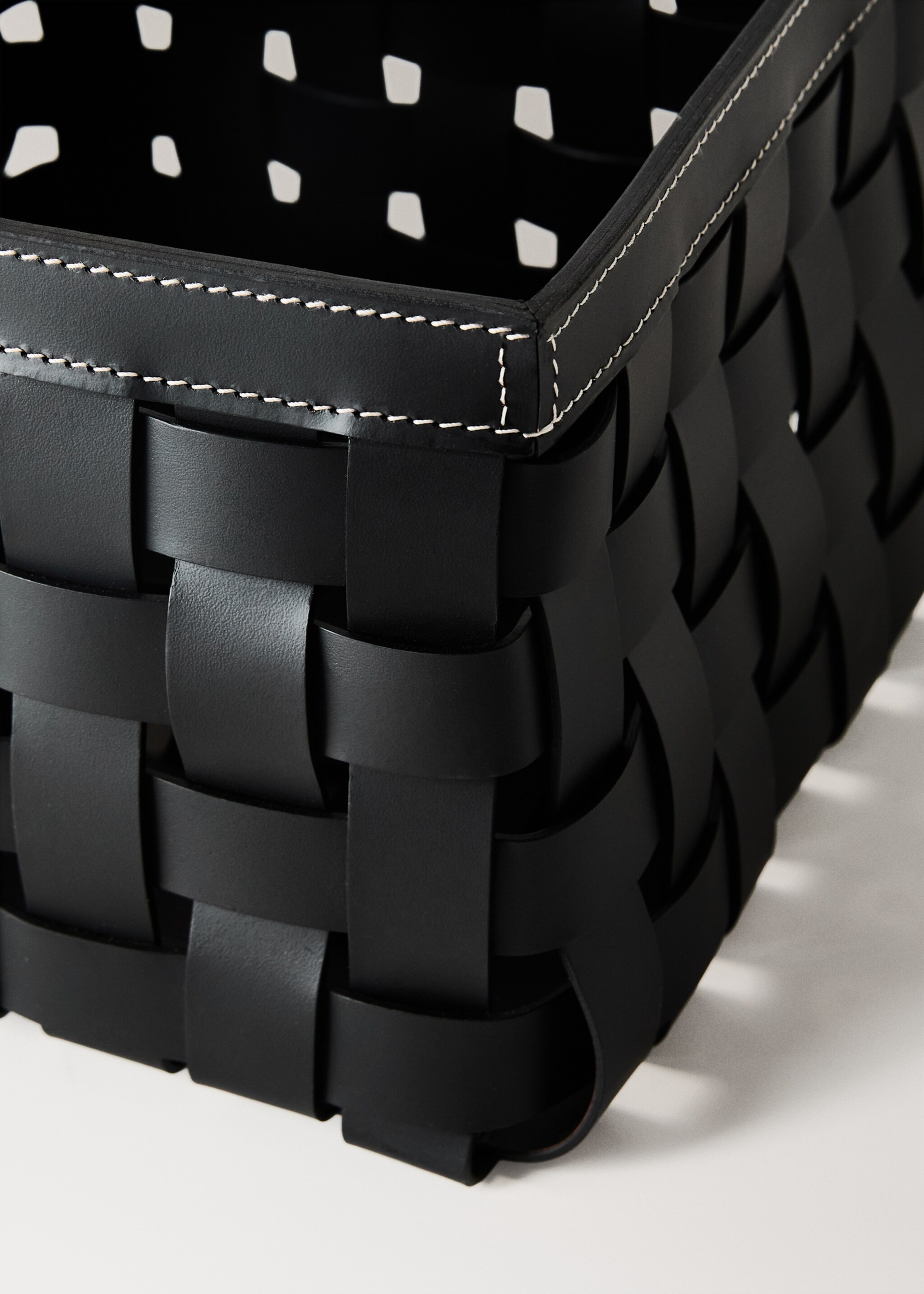 Basket fred - Details of the article 1, Black. Ref: 17001565-00.