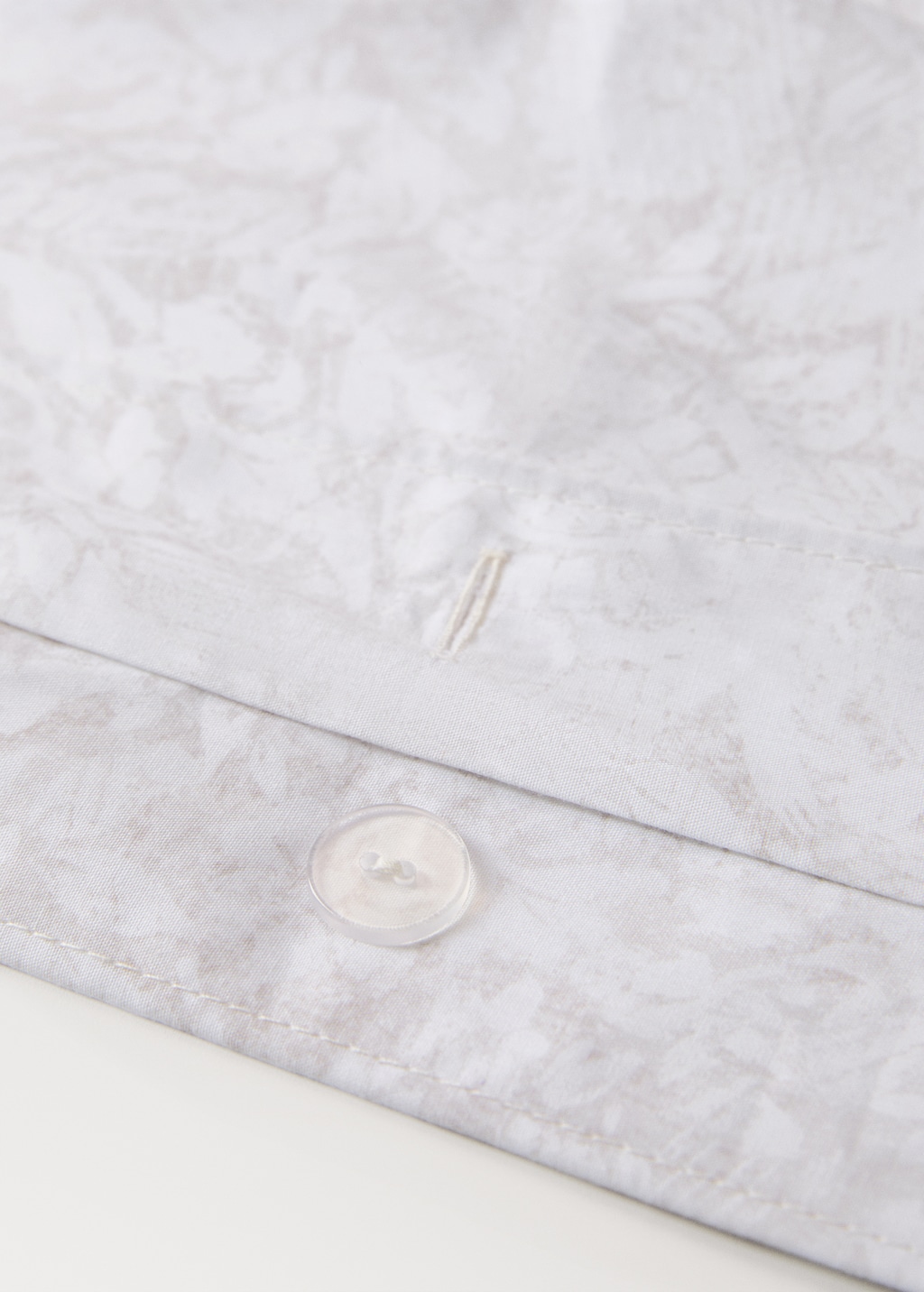 Percale cotton duvet cover with a blurred floral print for 180/200 cm bed