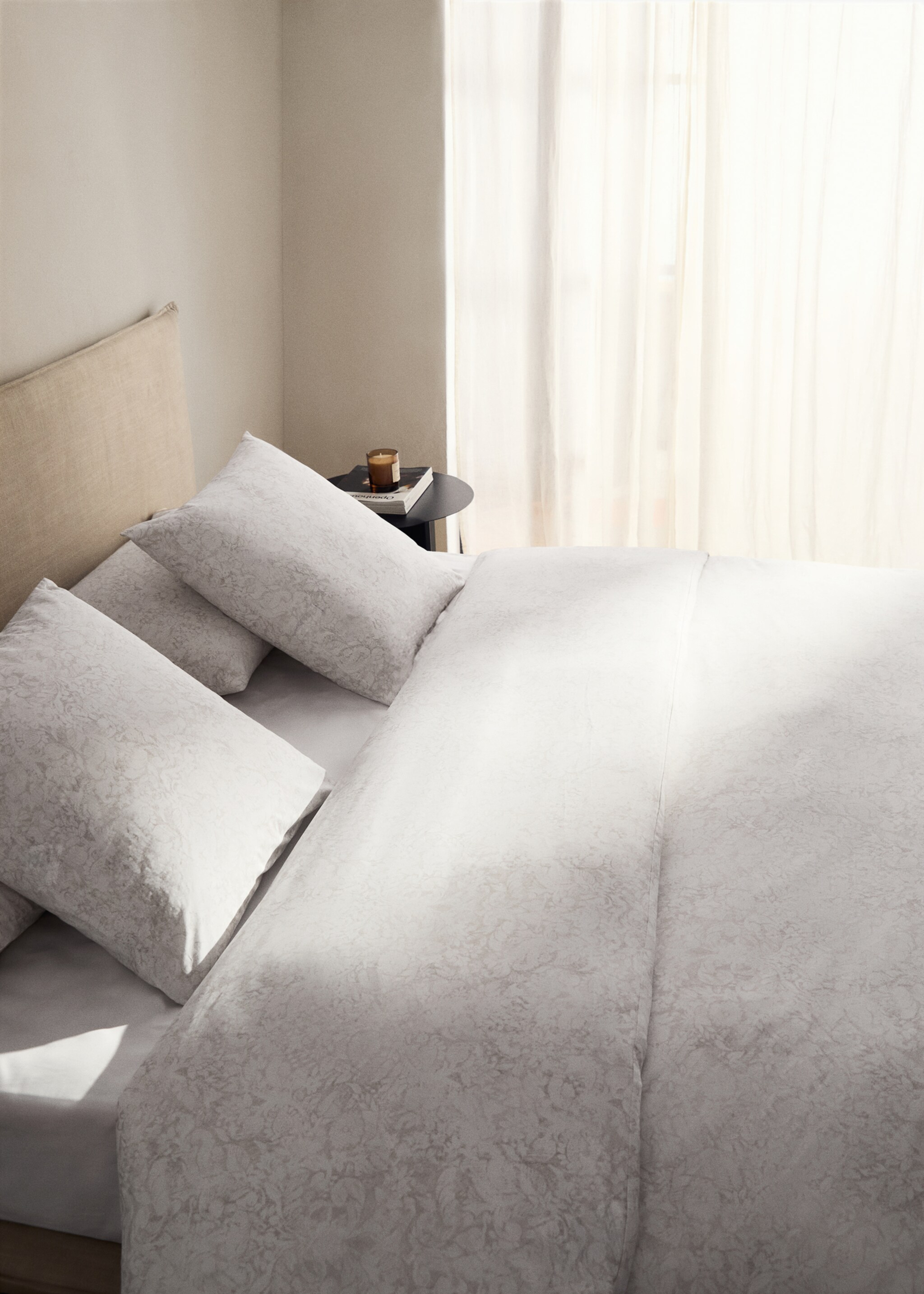 Housse de couette percale de coton imprimé fleur estompée lit 180/200 cm - Détail de l'article 7, Beige. Ref: 17001605-00.