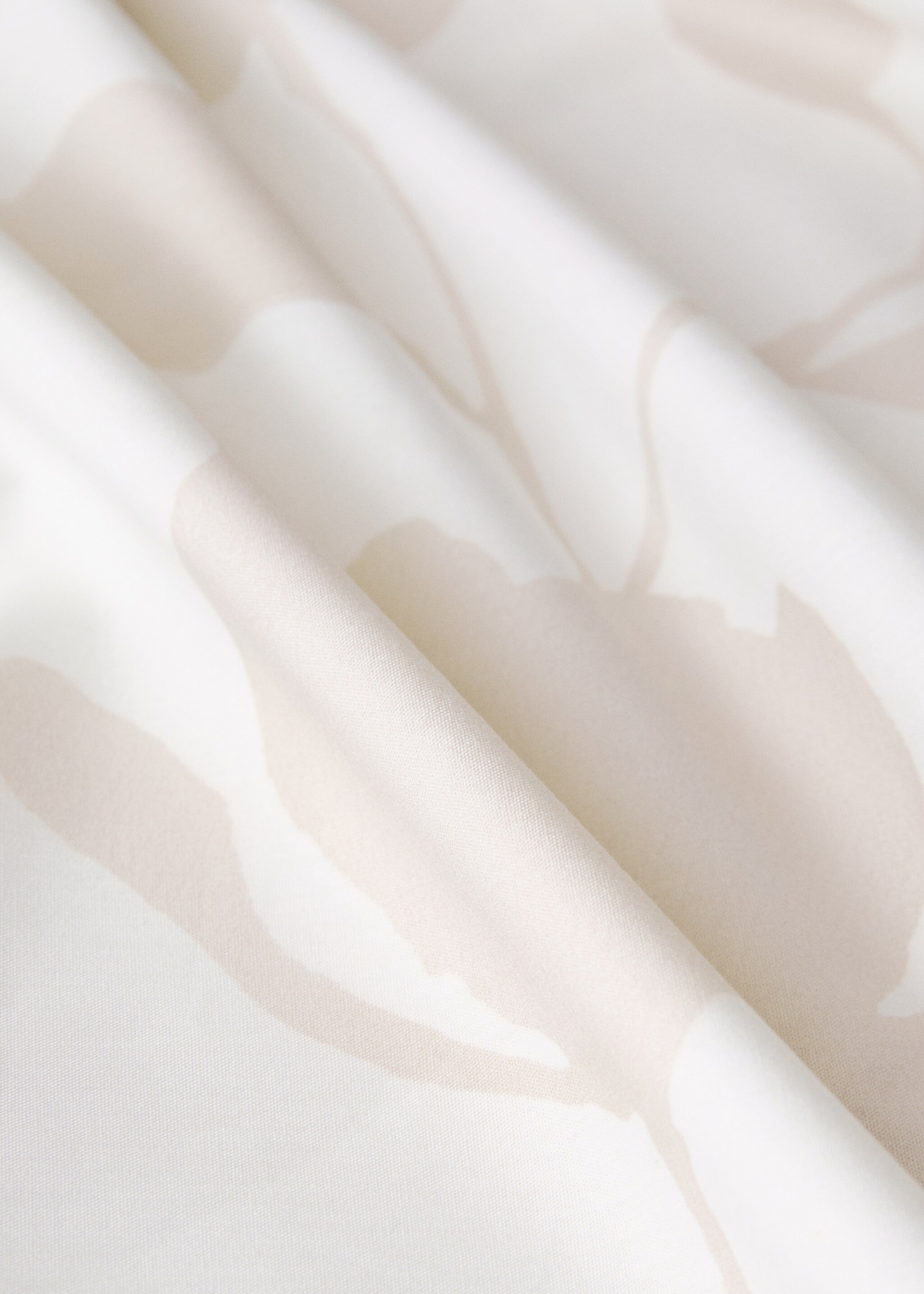 200-thread count percale cotton floral-print duvet cover for 150 cm bed - Details of the article 2, Vanilla. Ref: 17001609-00.