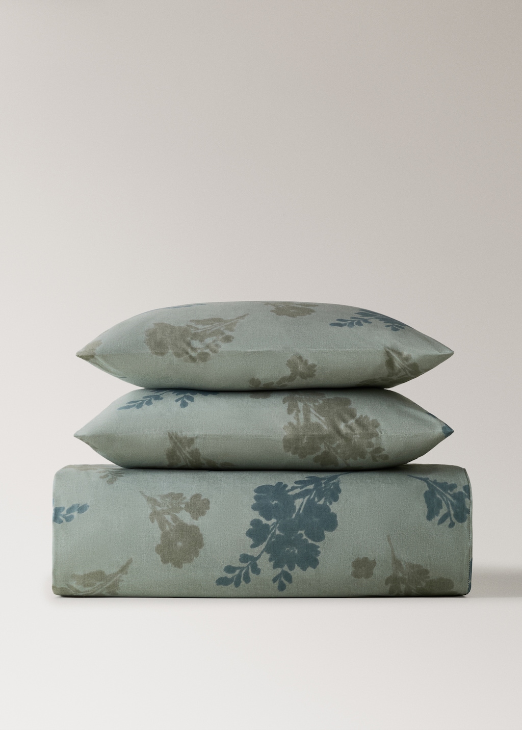 200-thread count percale cotton duvet cover with blurred floral print for cm bed