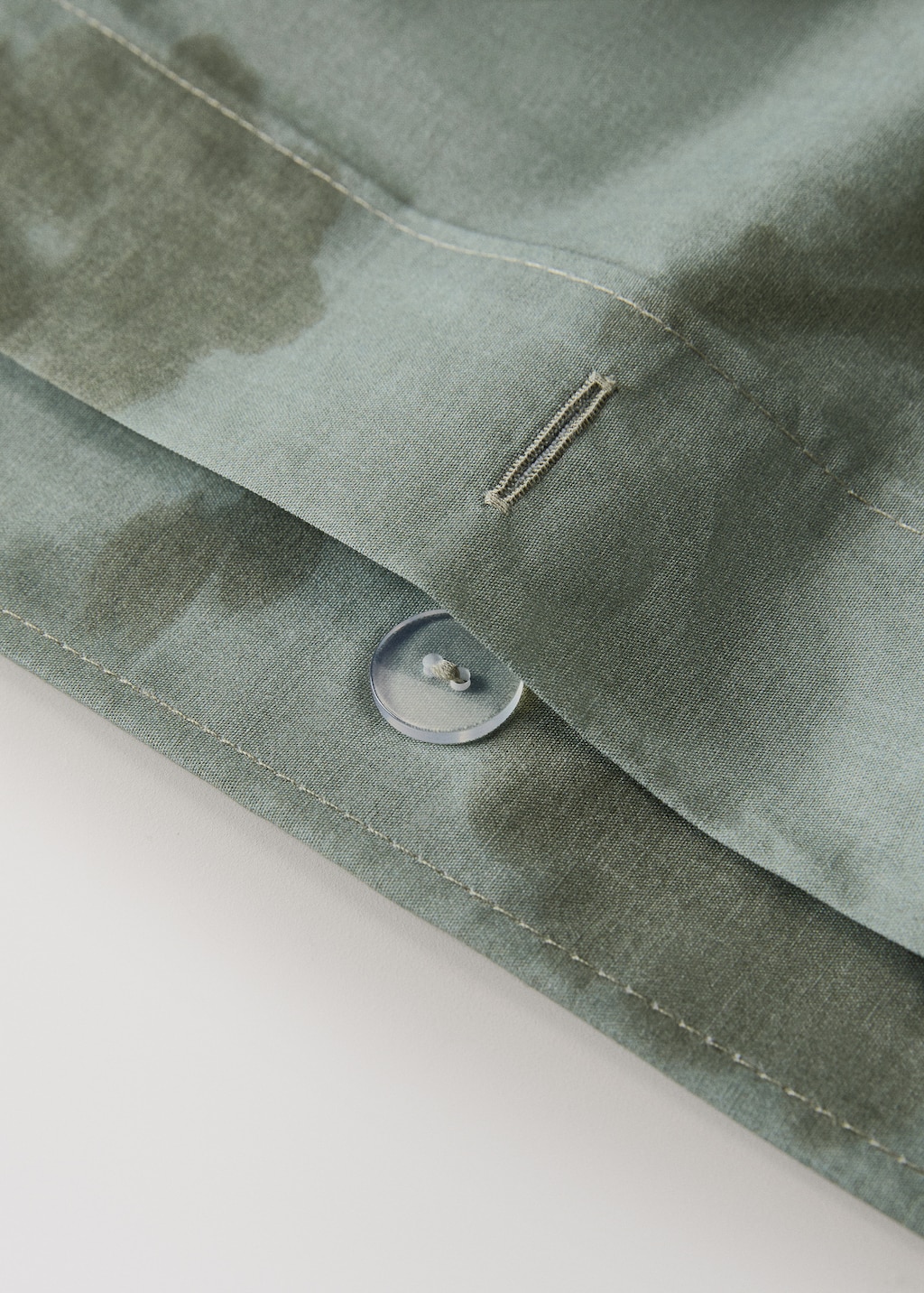 200-thread count percale cotton duvet cover with blurred floral print for 180/200 cm bed