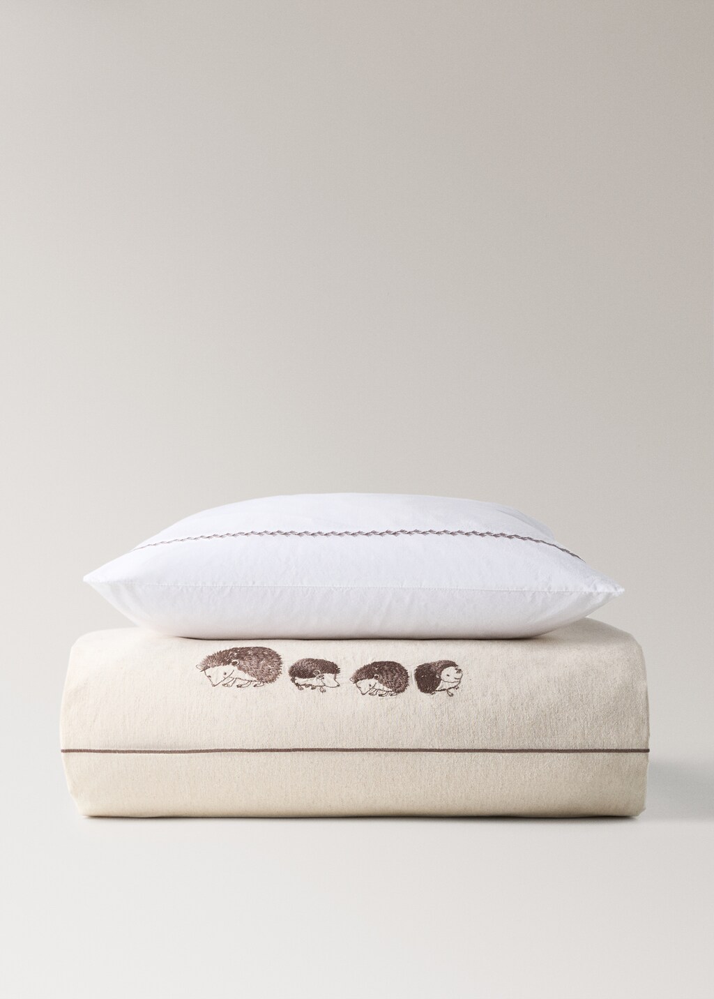 Children's cotton-linen duvet cover with embroidered hedgehogs for 90 cm bed