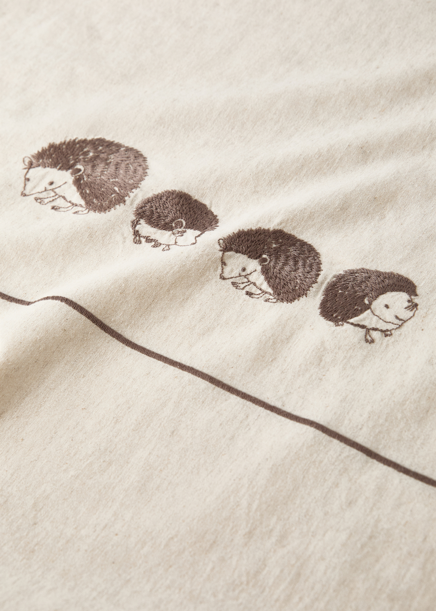 Children's cotton-linen duvet cover with embroidered hedgehogs for 90 cm bed