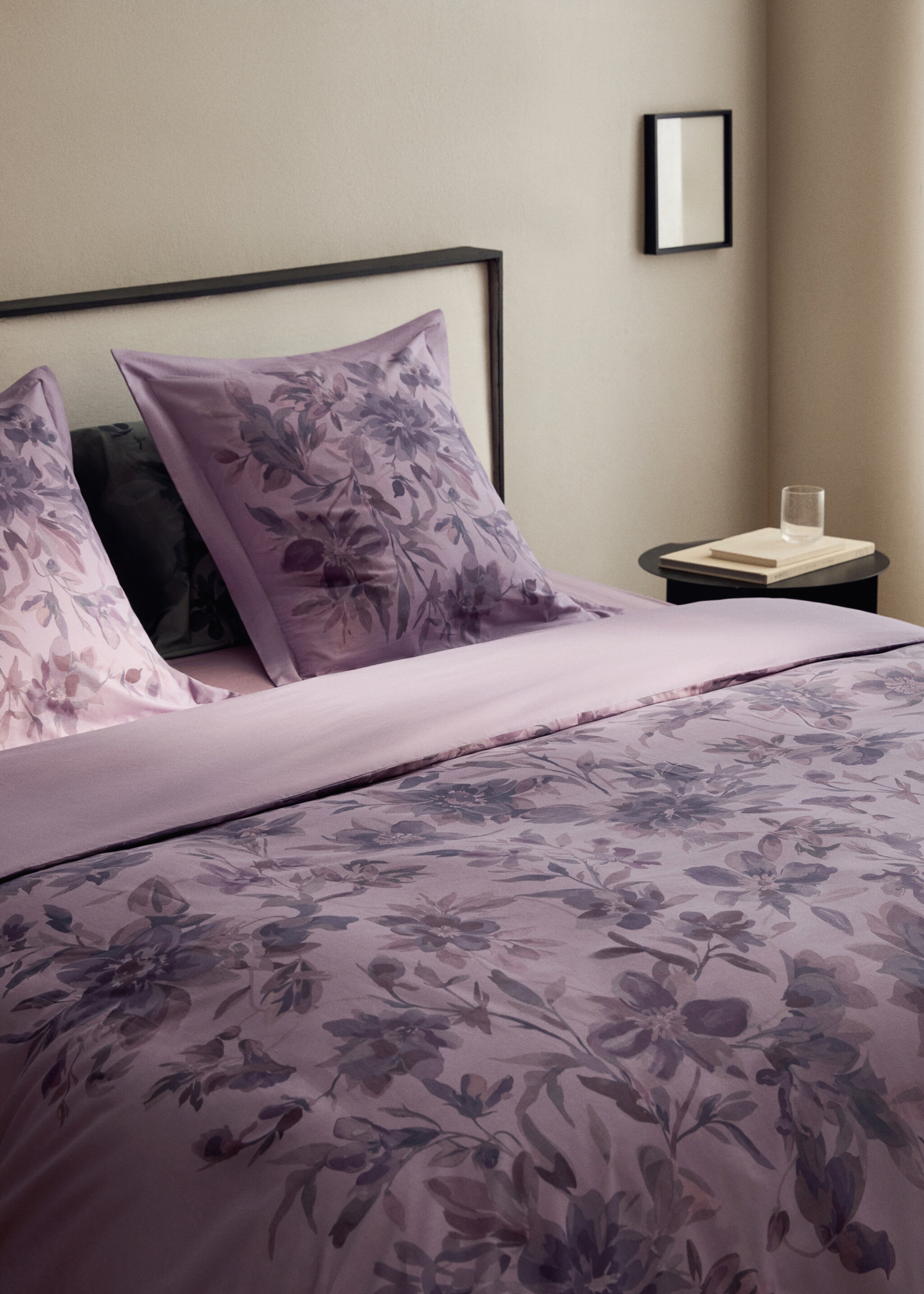 Percale cotton watercolour floral-print duvet cover for 150/160 cm bed - Details of the article 7, Plum. Ref: 17001636-00.