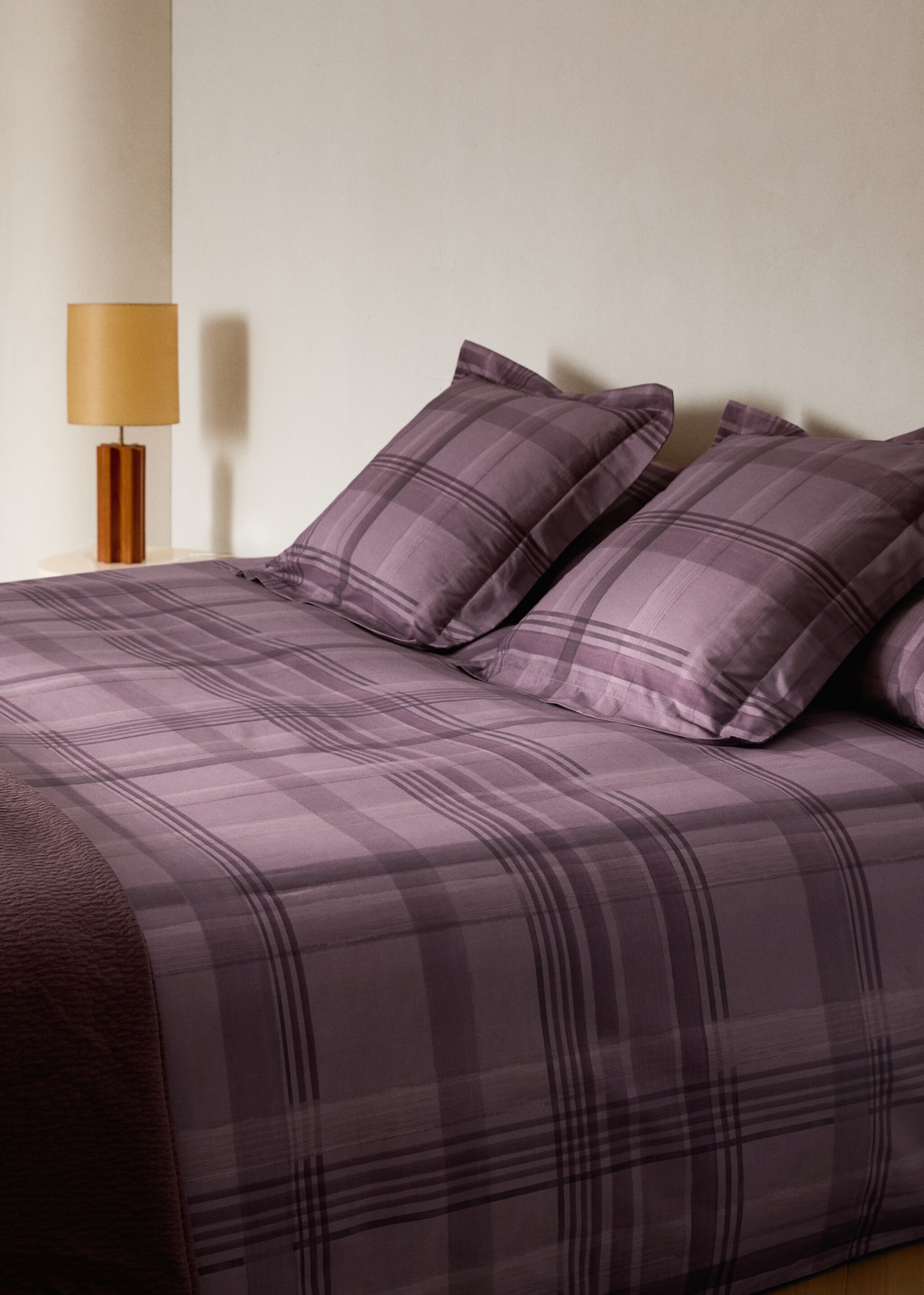 Percale cotton watercolour check-print duvet cover for 180/200 cm bed - Details of the article 7, Plum. Ref: 17001645-00.