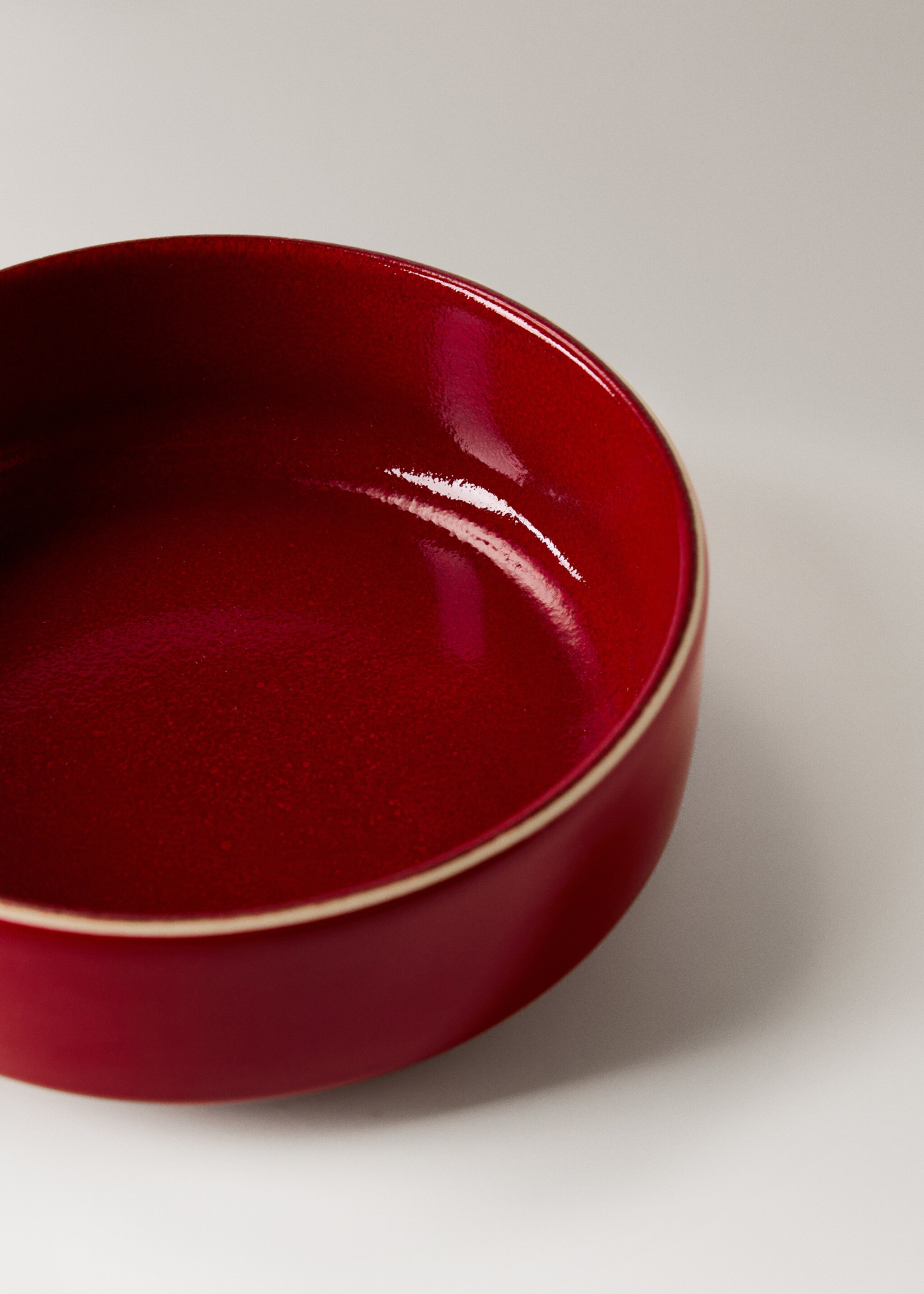 Organic-style bowl - Details of the article 2, Red. Ref: 17002039-00.
