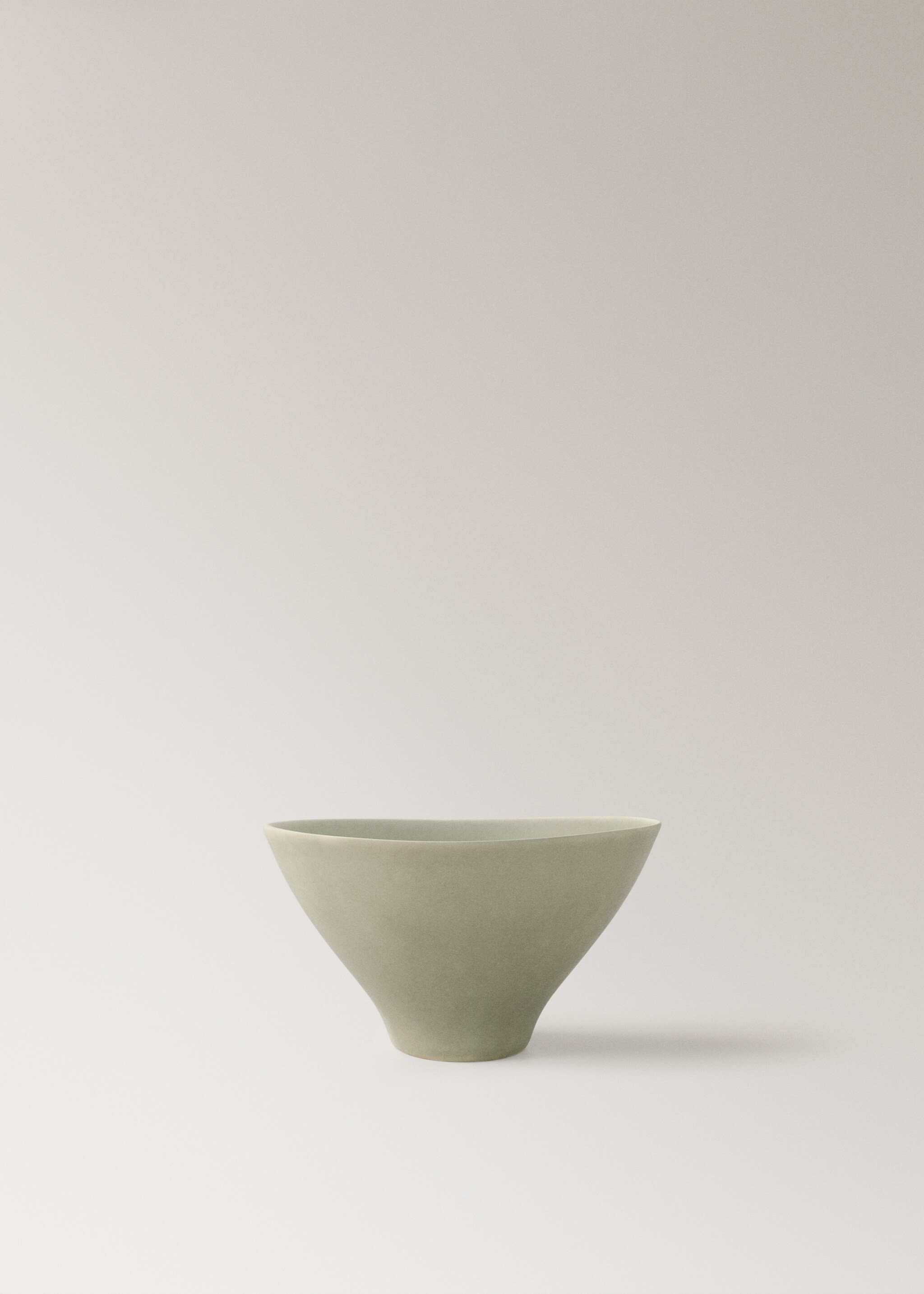 Bowl tulipa - Article without model, Sand. Ref: 17002045-00.