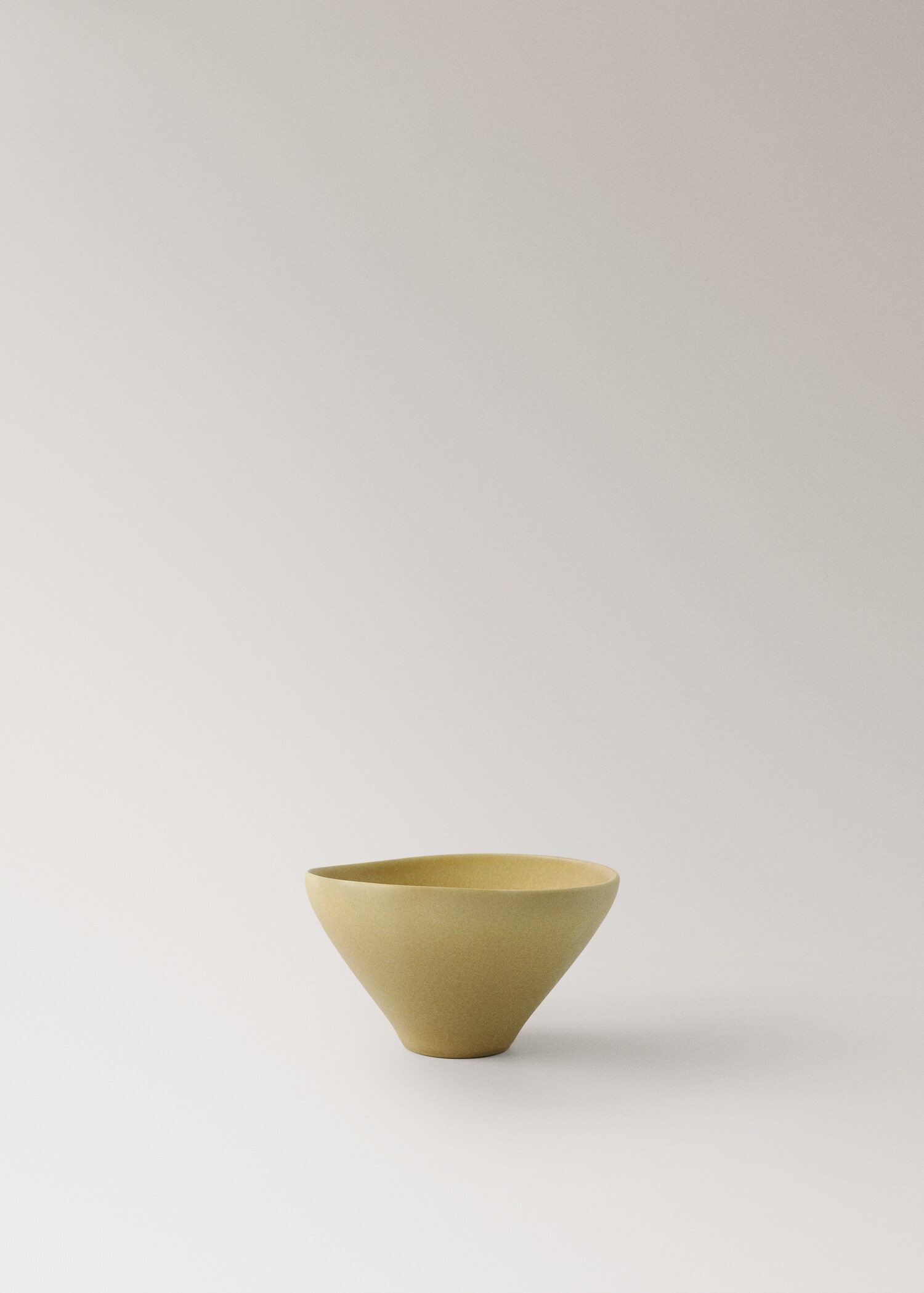 Small organic stoneware bowl - Article without model