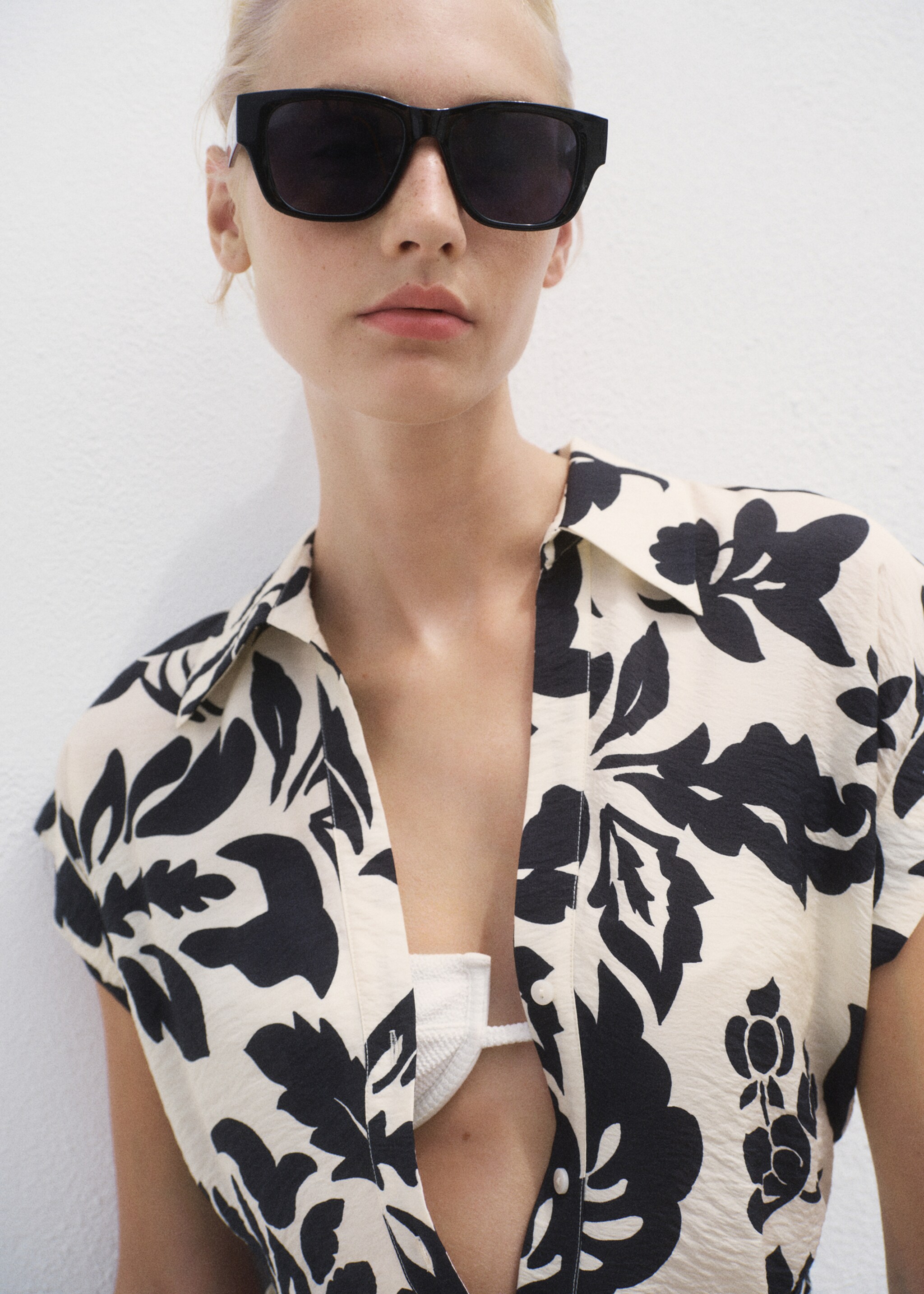 Vestido camisero estampado floral - Detalle del artículo 1