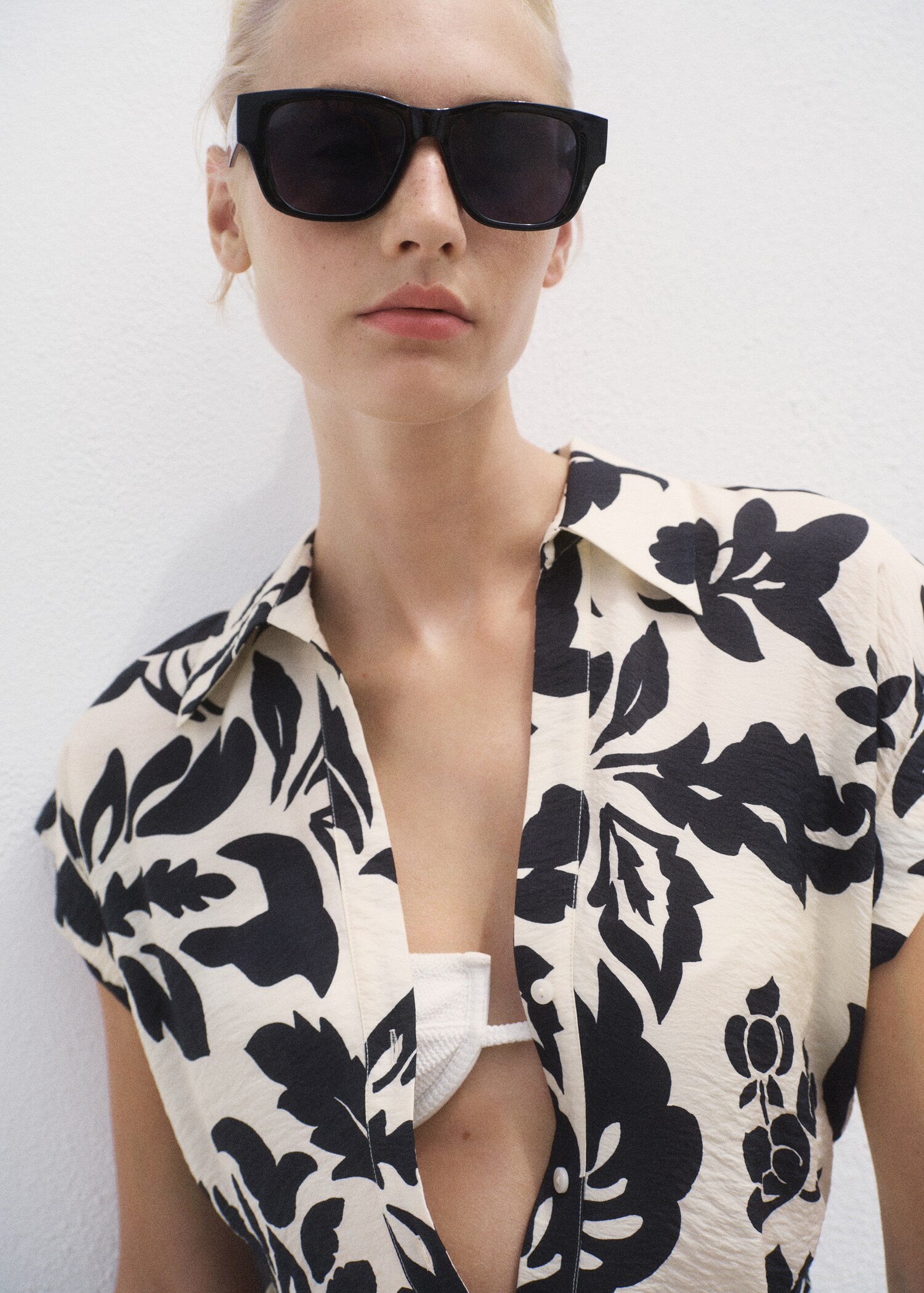 Vestido camisero estampado floral - Detalle del artículo 1