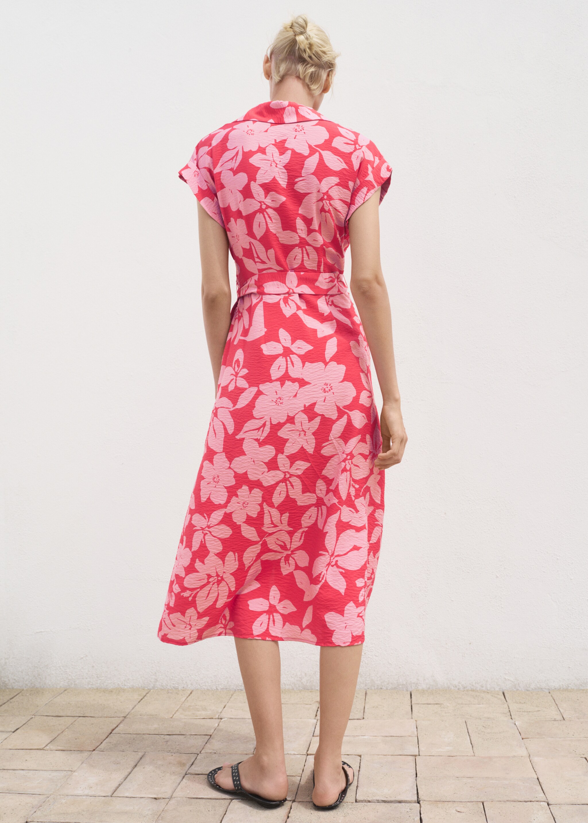Vestido camisero estampado floral - Reverso del artículo