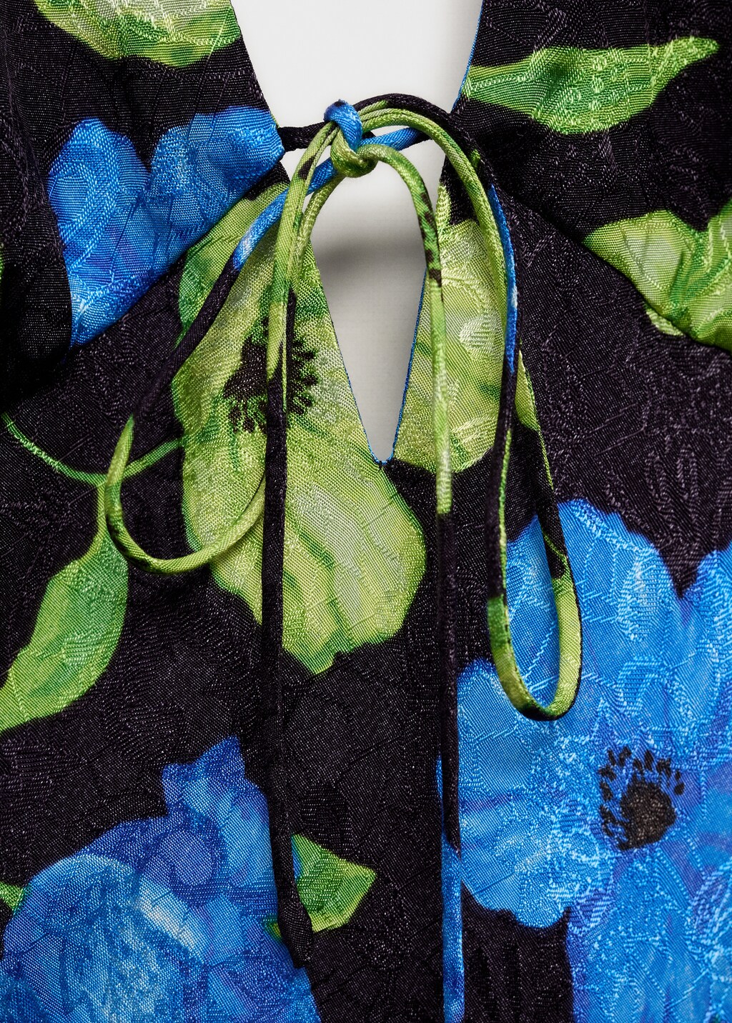 Floral-print halter-neck dress - image 4