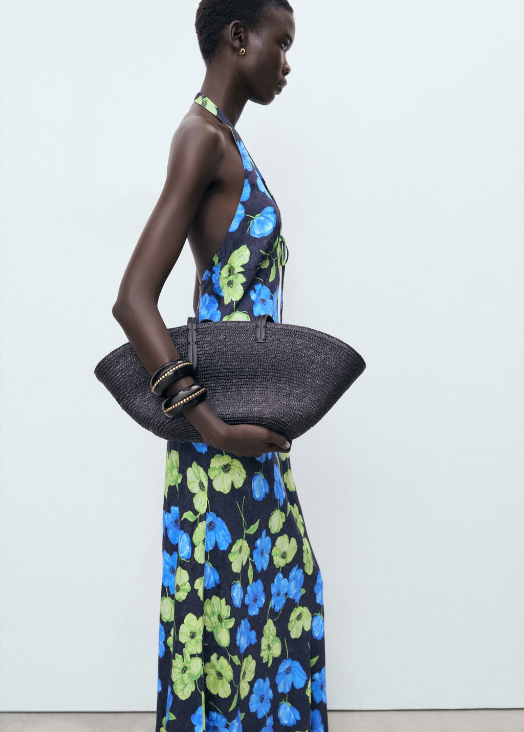 Floral-print halter-neck dress - image 5