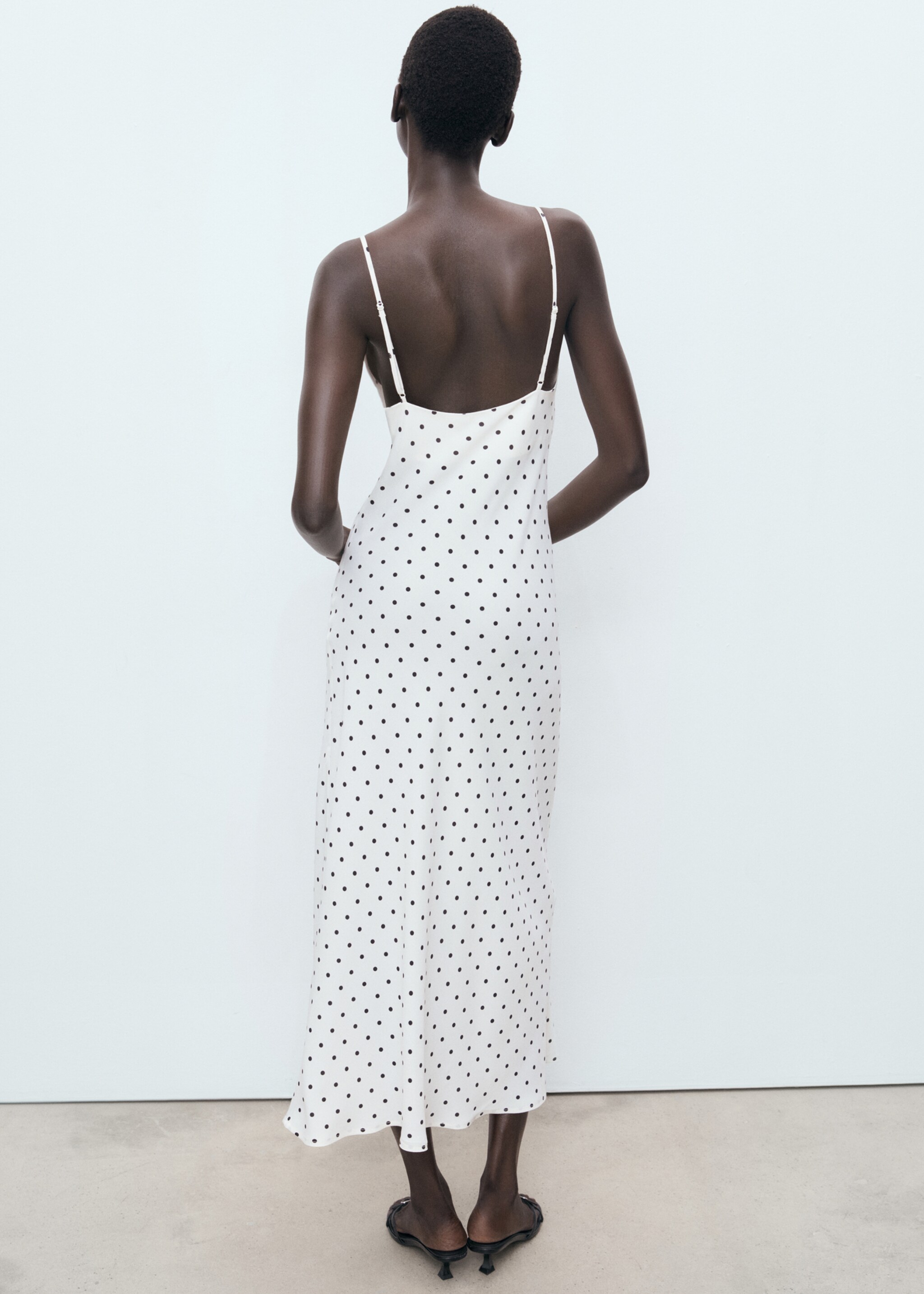 Long dress with draped neckline - Reverse of the article