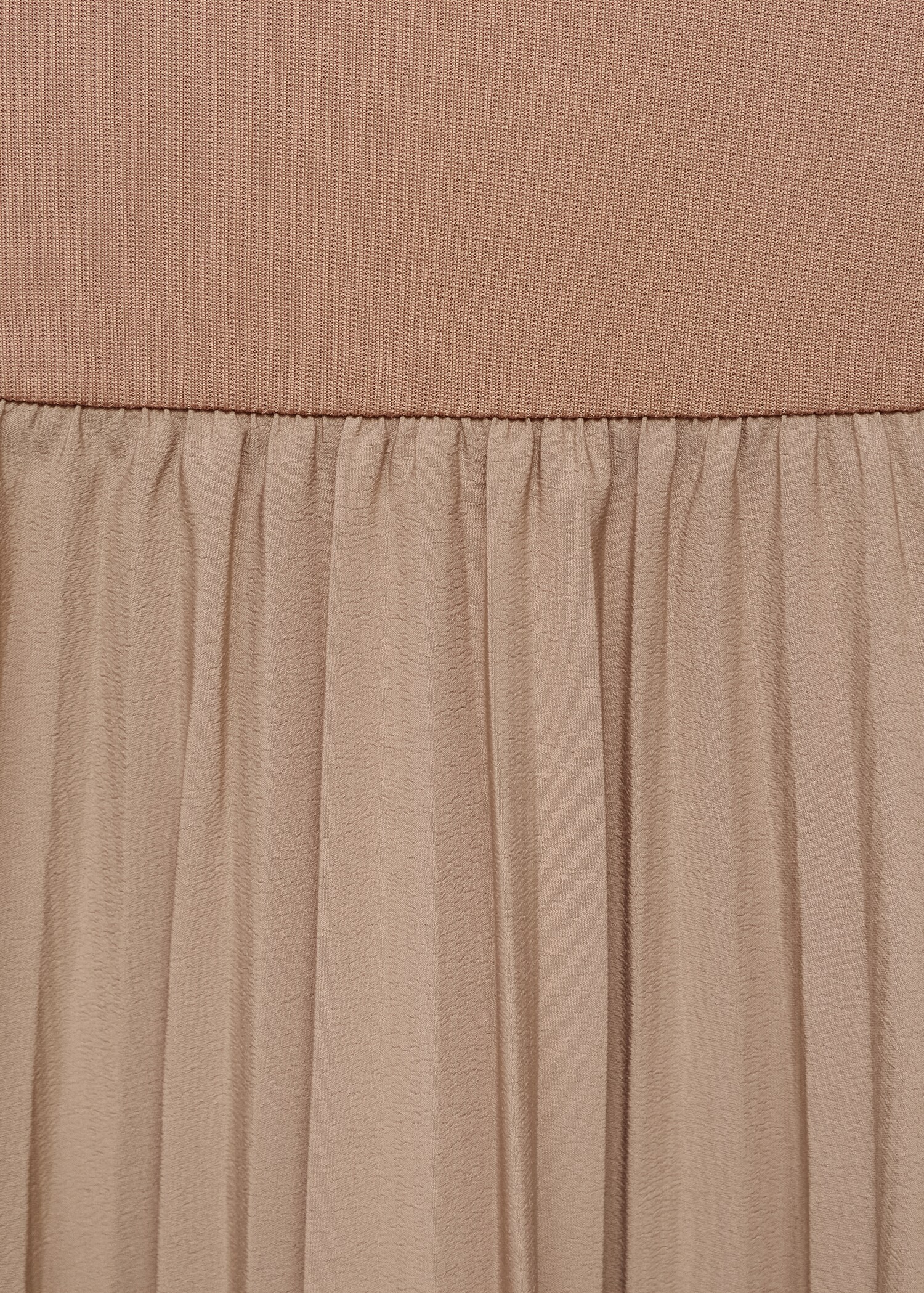 Vestido plisado combinado - Detalle del artículo 8