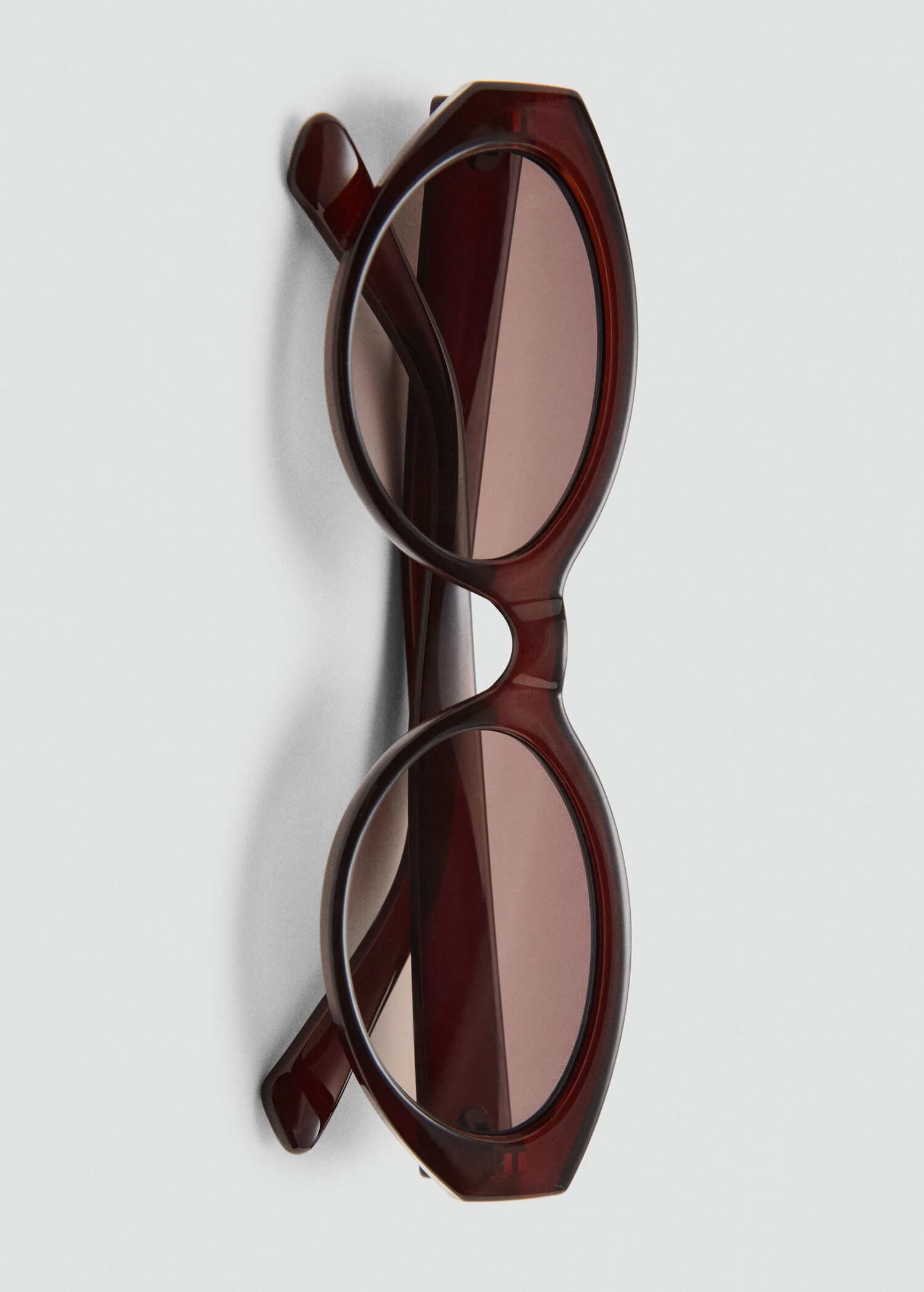 Cat-eye sunglasses - Details of the article 2