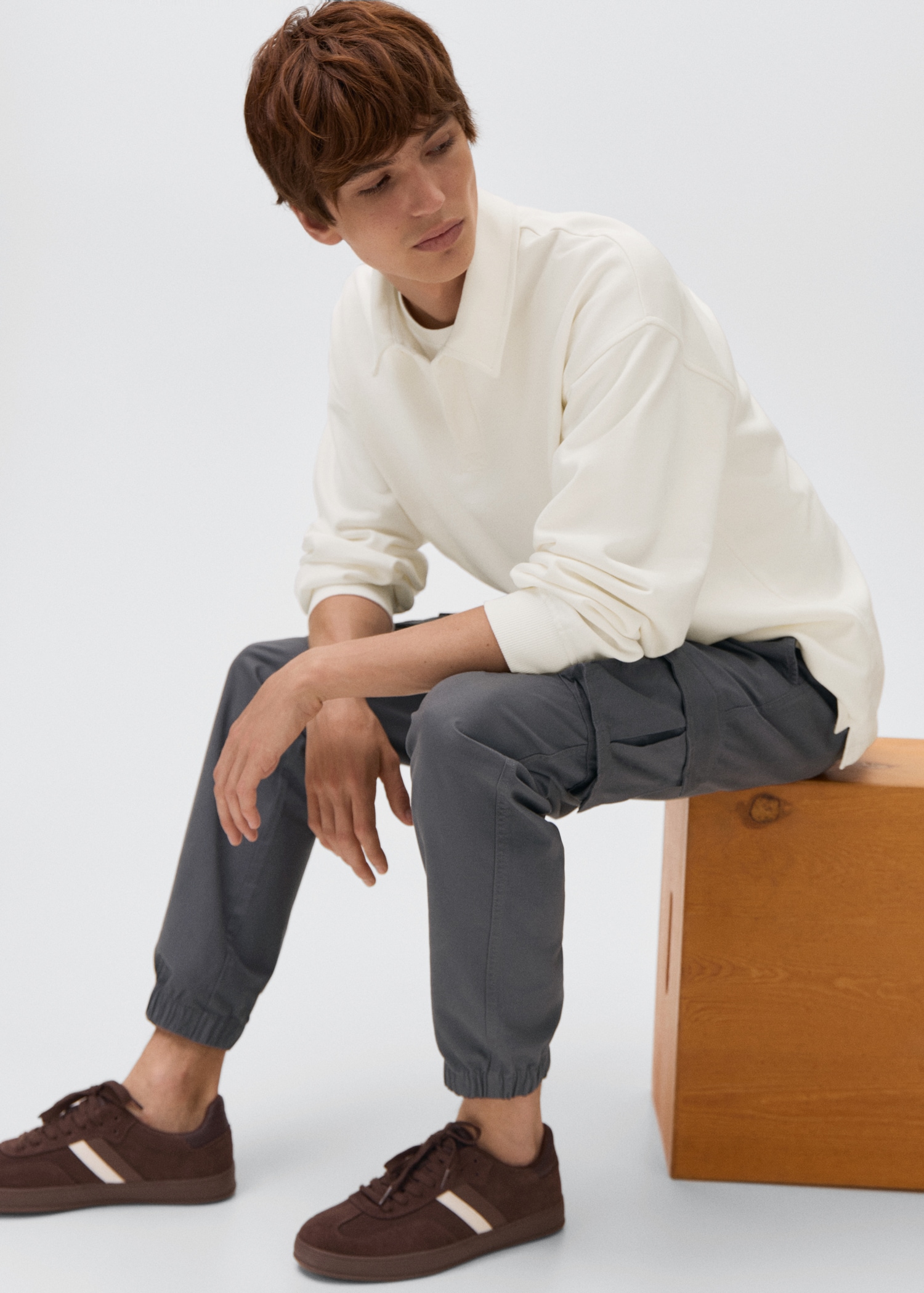 Cargo joggers with drawstring - Details of the article 1