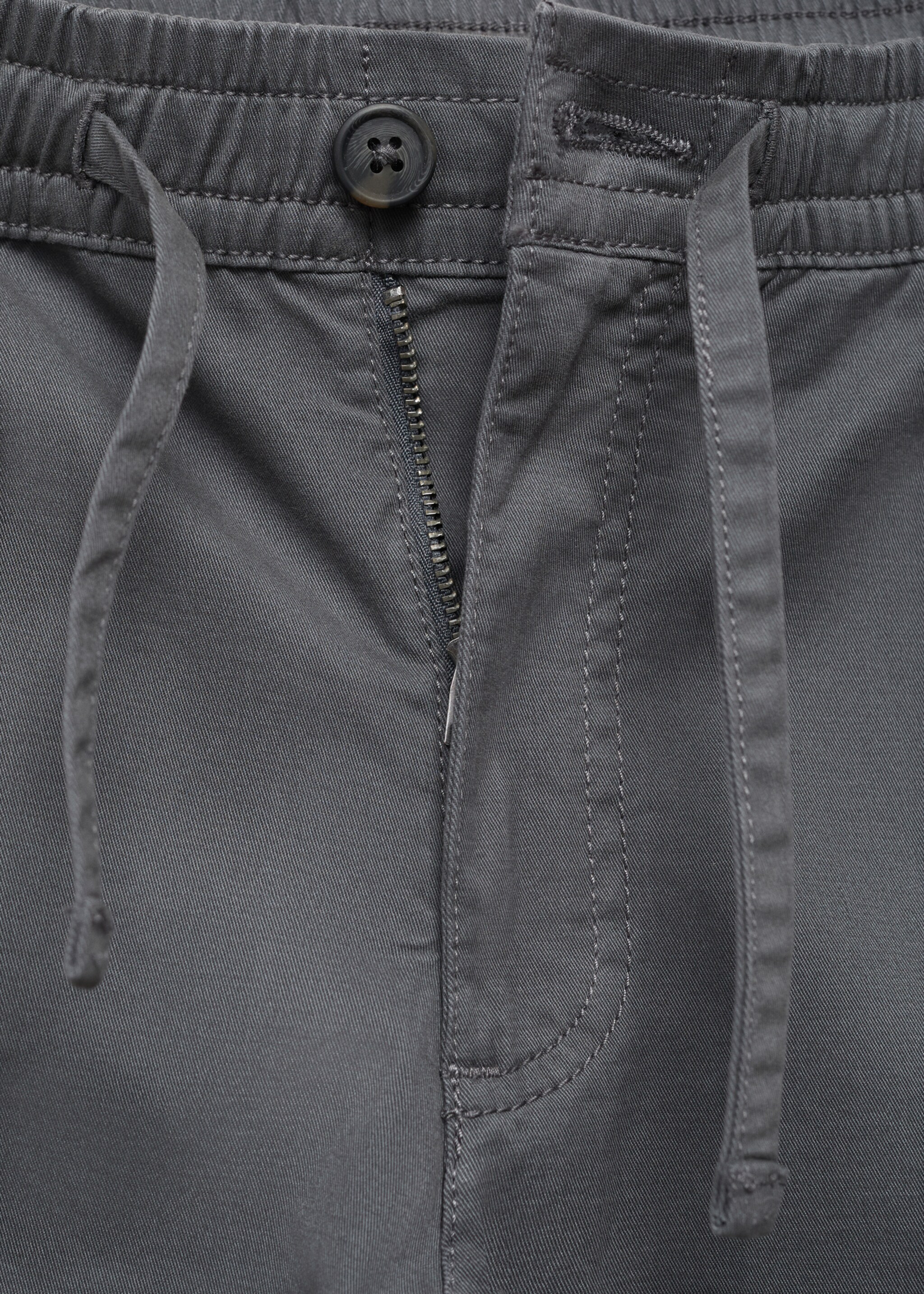 Cargo joggers with drawstring - Details of the article 8