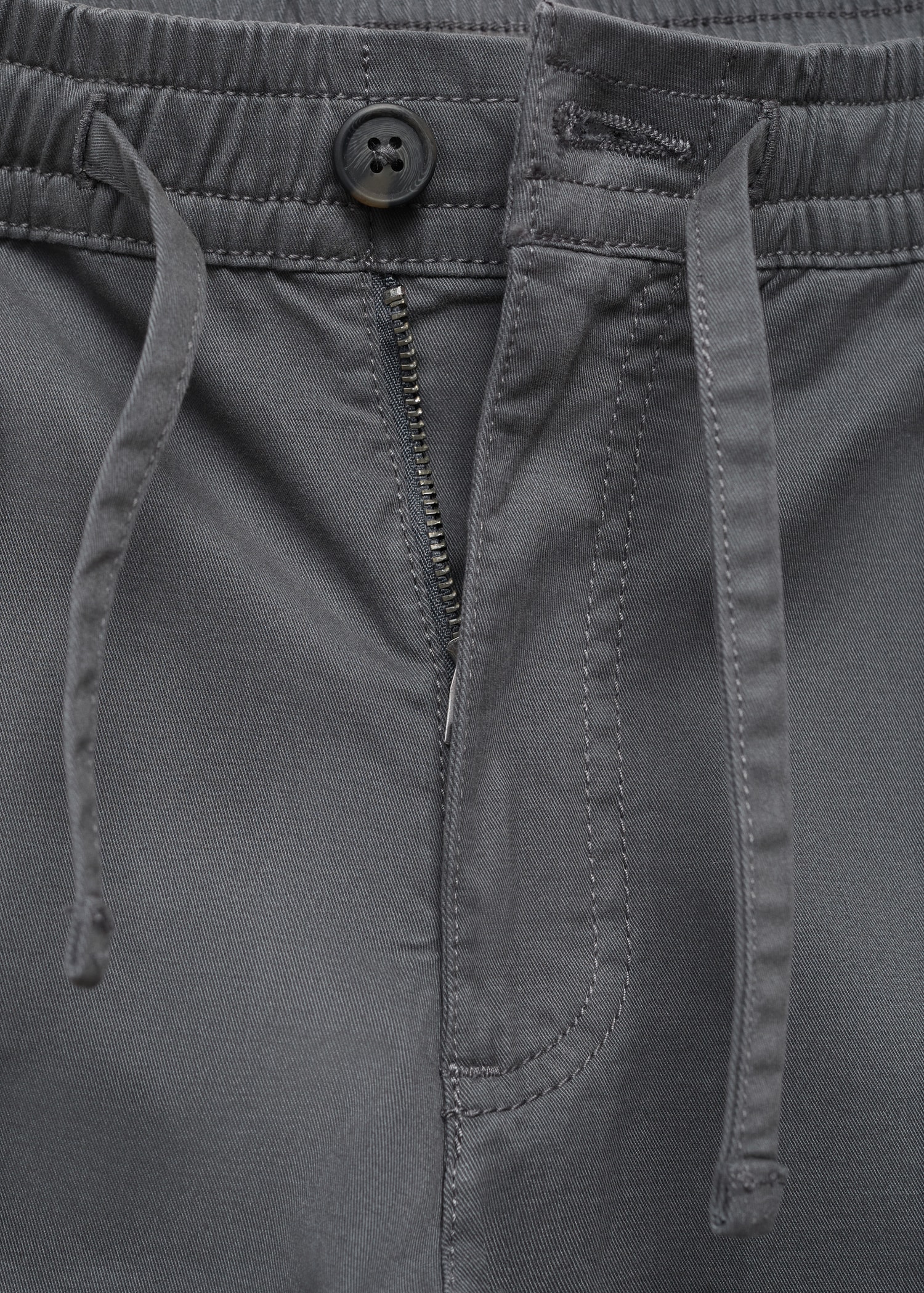 Cargo joggers with drawstring - Details of the article 8