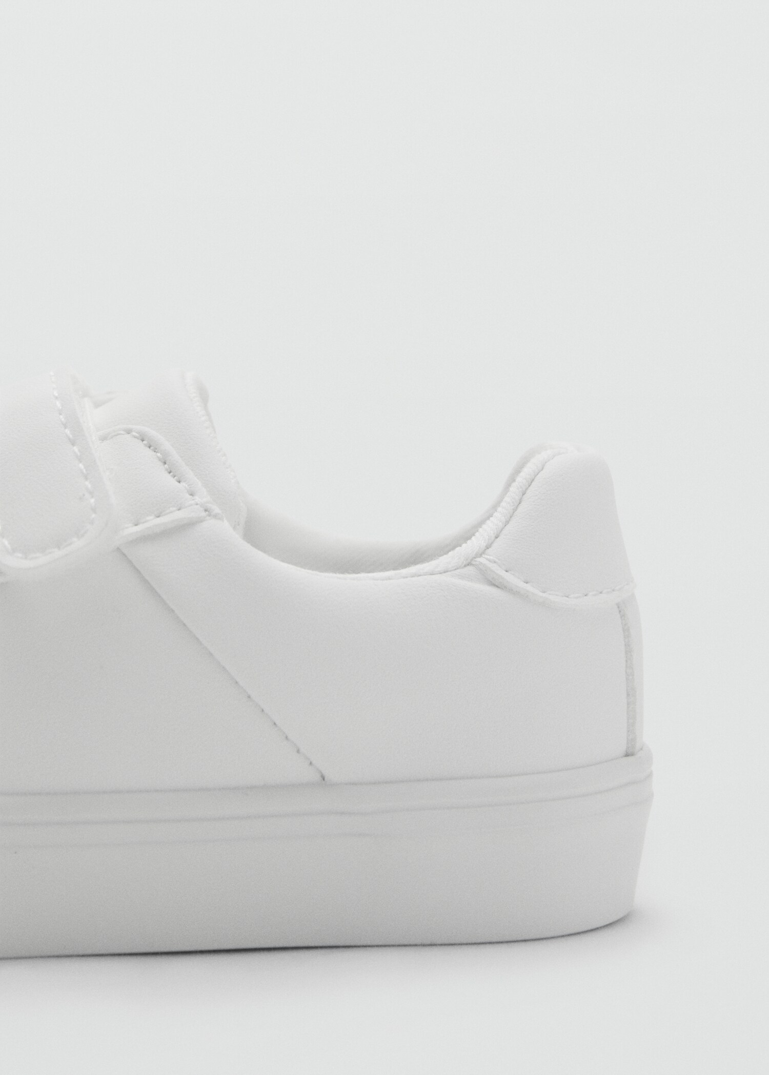 Velcro fastening sneakers - Details of the article 1