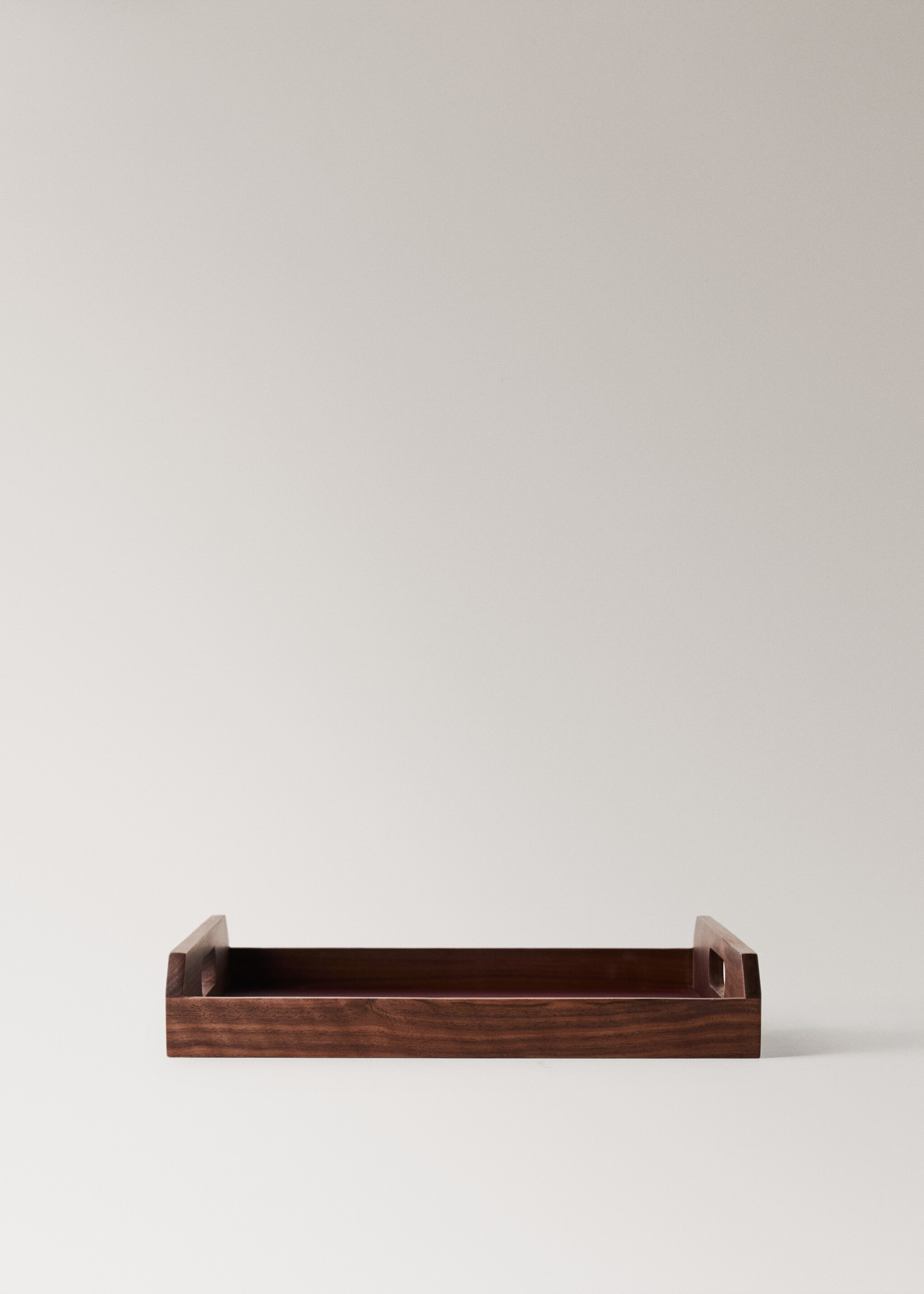 Square coloured decorative tray - Article without model, Wine. Ref: 17002932-00.