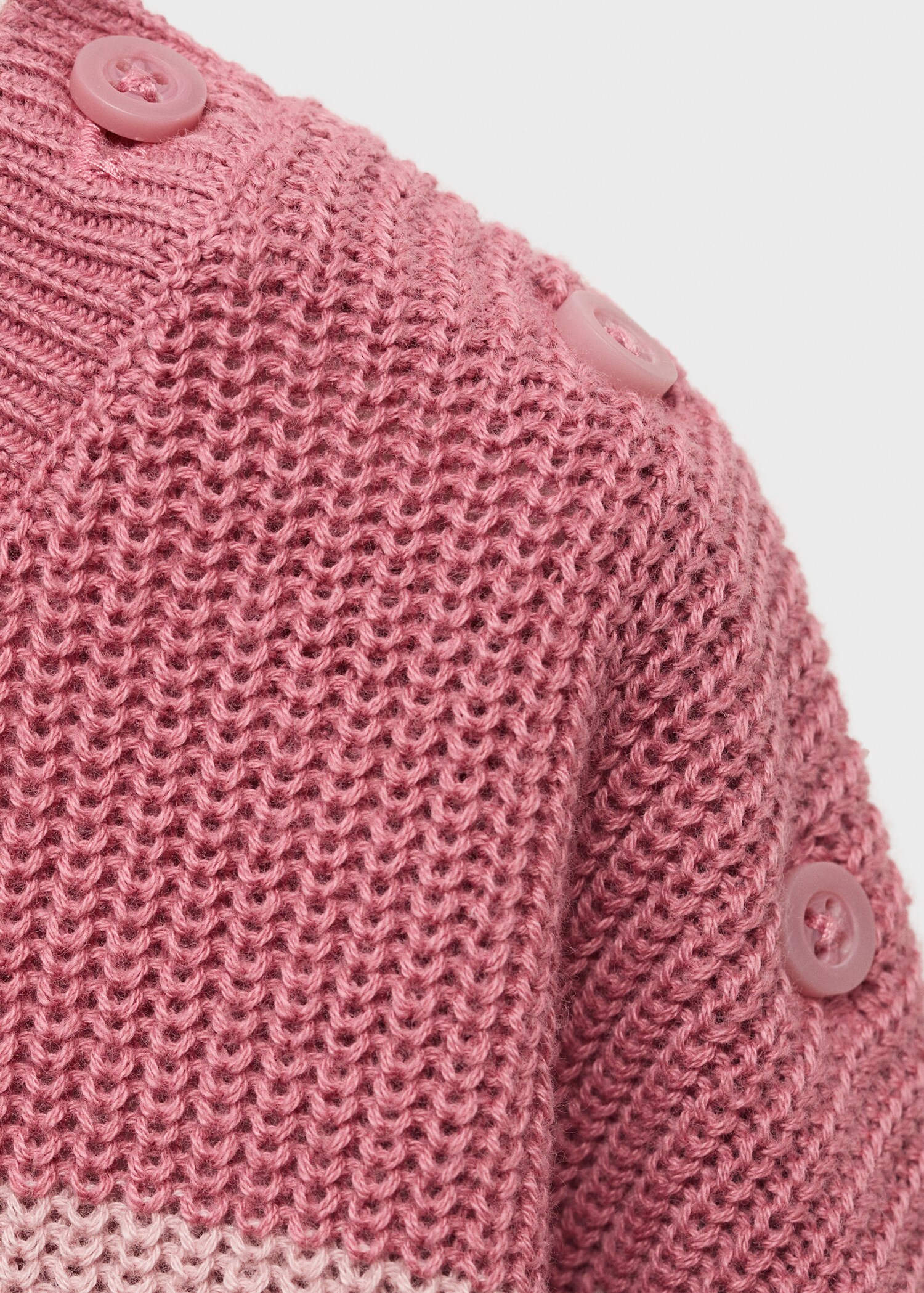 Pull-over maille détail boutons - Détail de l'article 8